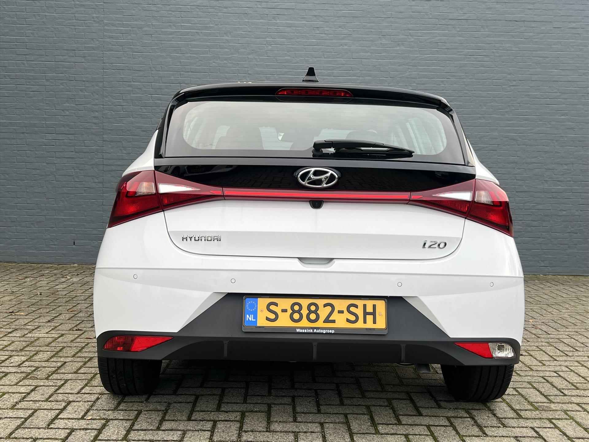 HYUNDAI I20  1.0 T-GDI Comfort I Apple Carplay/Android auto | Two Tone - 8/31