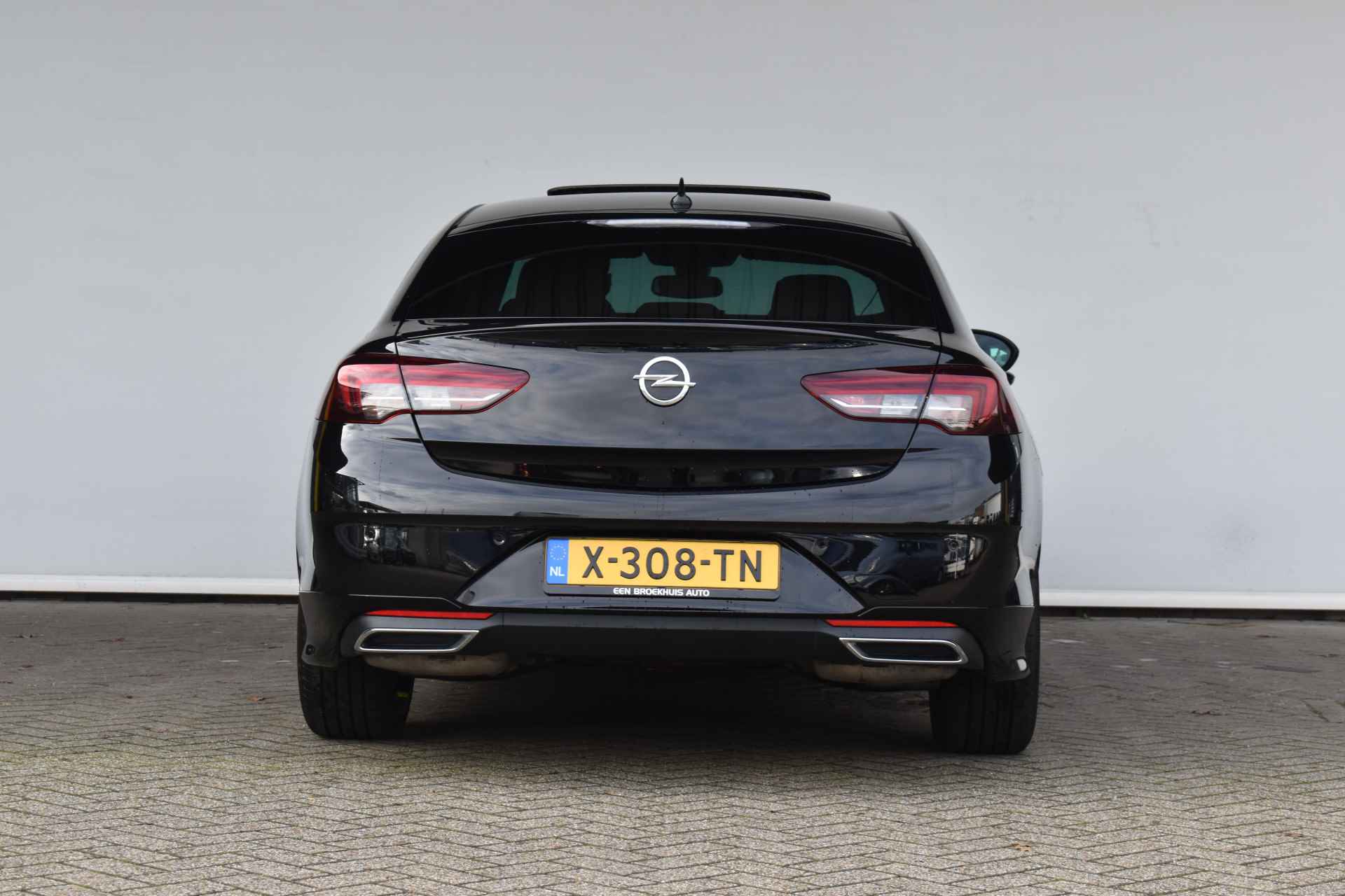 Opel Insignia Grand Sport 2.0 Turbo GS-Line | Schuif kantel dak | 20 inch | Alcantara | - 8/36