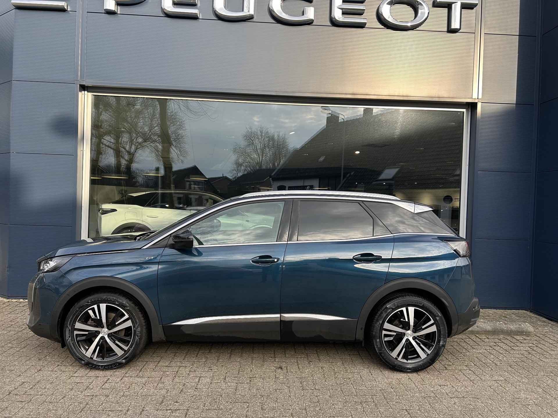 Peugeot 3008 GT 1.2 Turbo 130 PK | Meest Luxe Versie | Alcantara Massagestoelen met Stoelverwarming | Navigatie | Keyless Entry | Elektrische Kofferklep | Afneembare Trekhaak 1400KG | Camera | Climate Control | Adaptieve Cruise Control. - 37/49