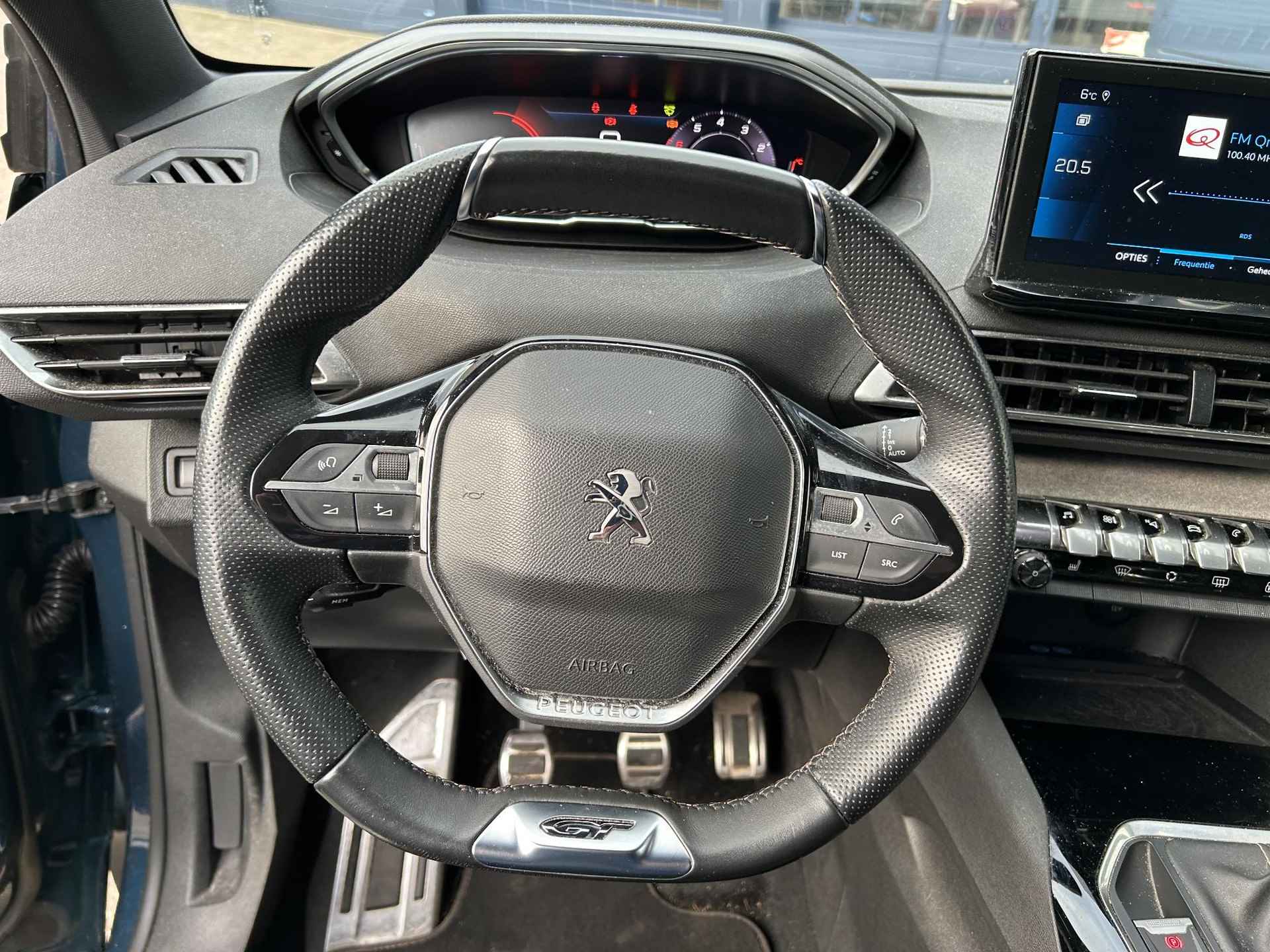 Peugeot 3008 GT 1.2 Turbo 130 PK | Meest Luxe Versie | Alcantara Massagestoelen met Stoelverwarming | Navigatie | Keyless Entry | Elektrische Kofferklep | Afneembare Trekhaak 1400KG | Camera | Climate Control | Adaptieve Cruise Control. - 8/49