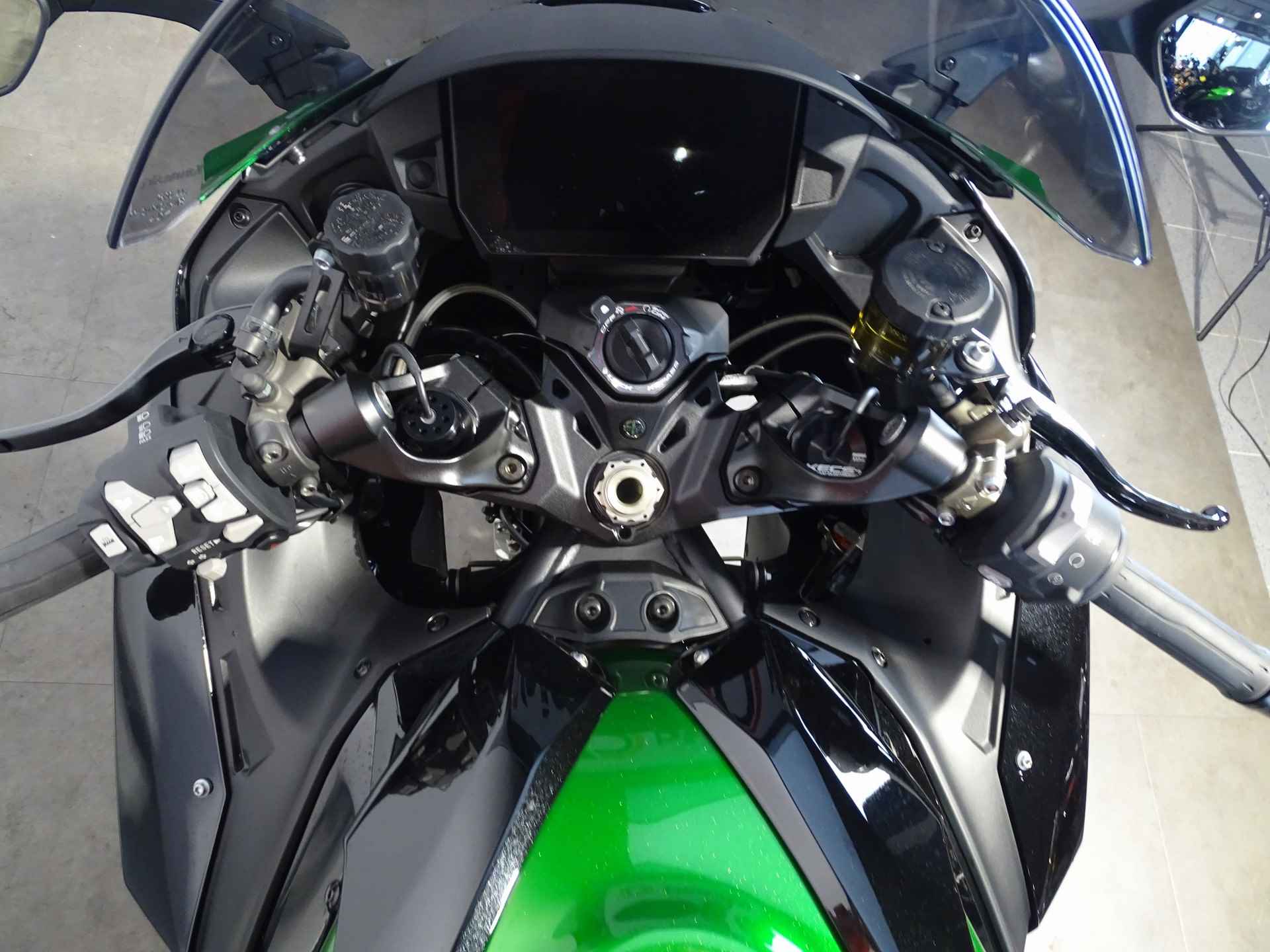 Kawasaki NINJA H2 SX SE TOURER PERFORMANCE - 5/5