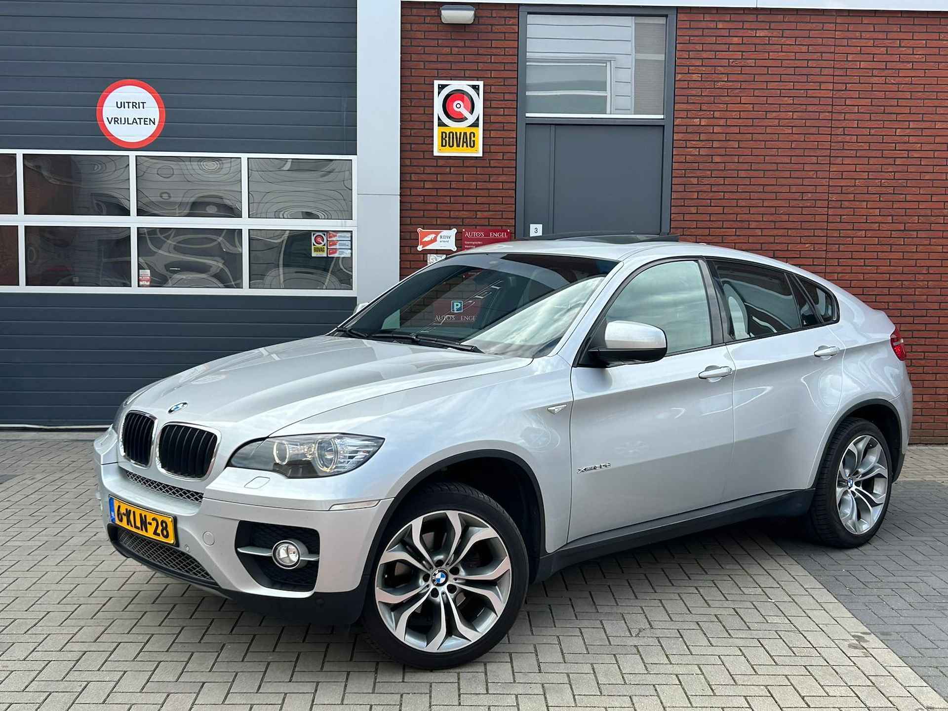 BMW X6 XDrive30d High Executive Schuifdak/Leer/camera/2e eigenaar/1 jaar BOVAG garantie - 4/35