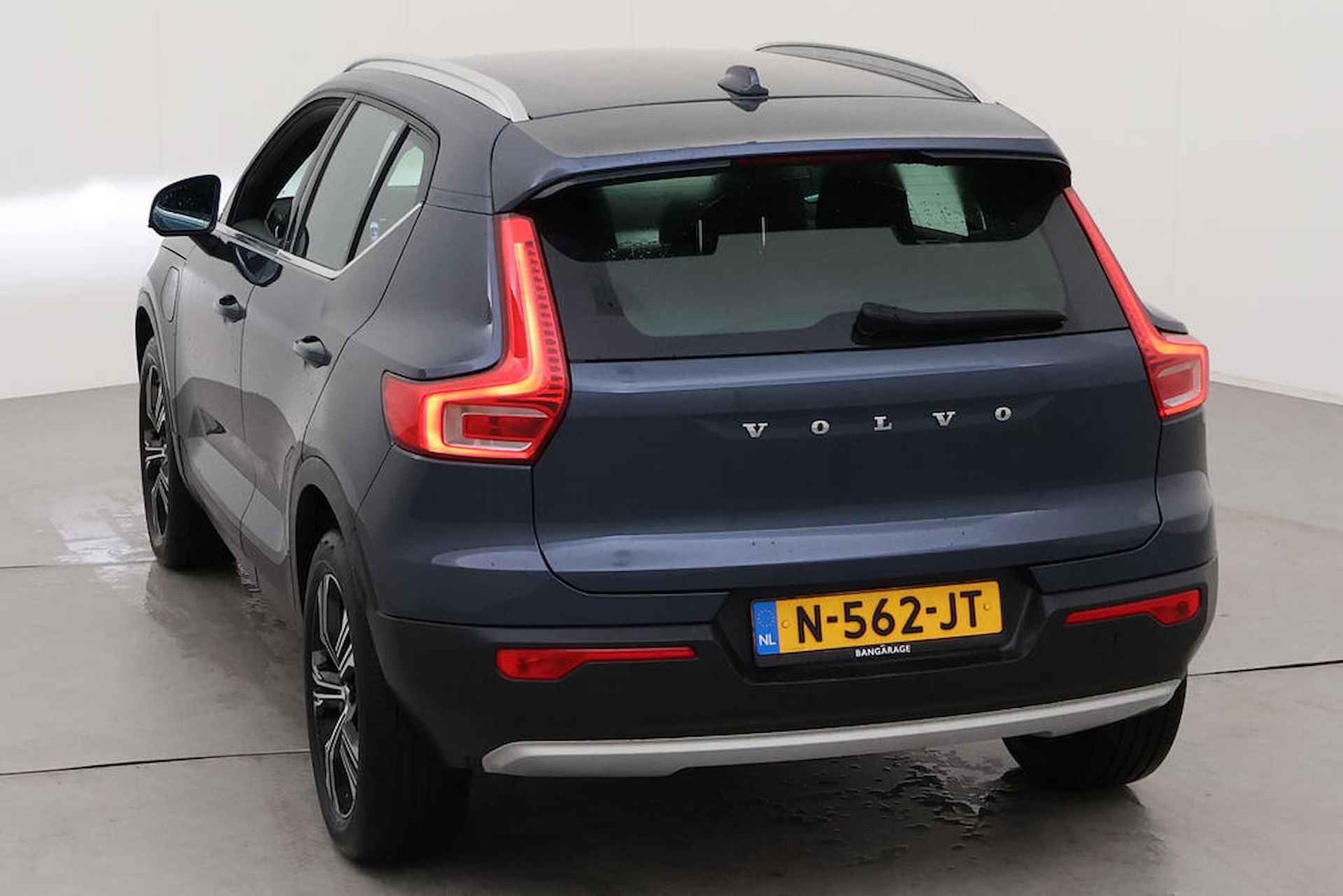 Volvo XC40 1.5 T4 Recharge Inscription Expression NL AUTO | STOELKOELING | CAMERA | STOELVERW | ADAPTIEVE CRUISE | - 9/13