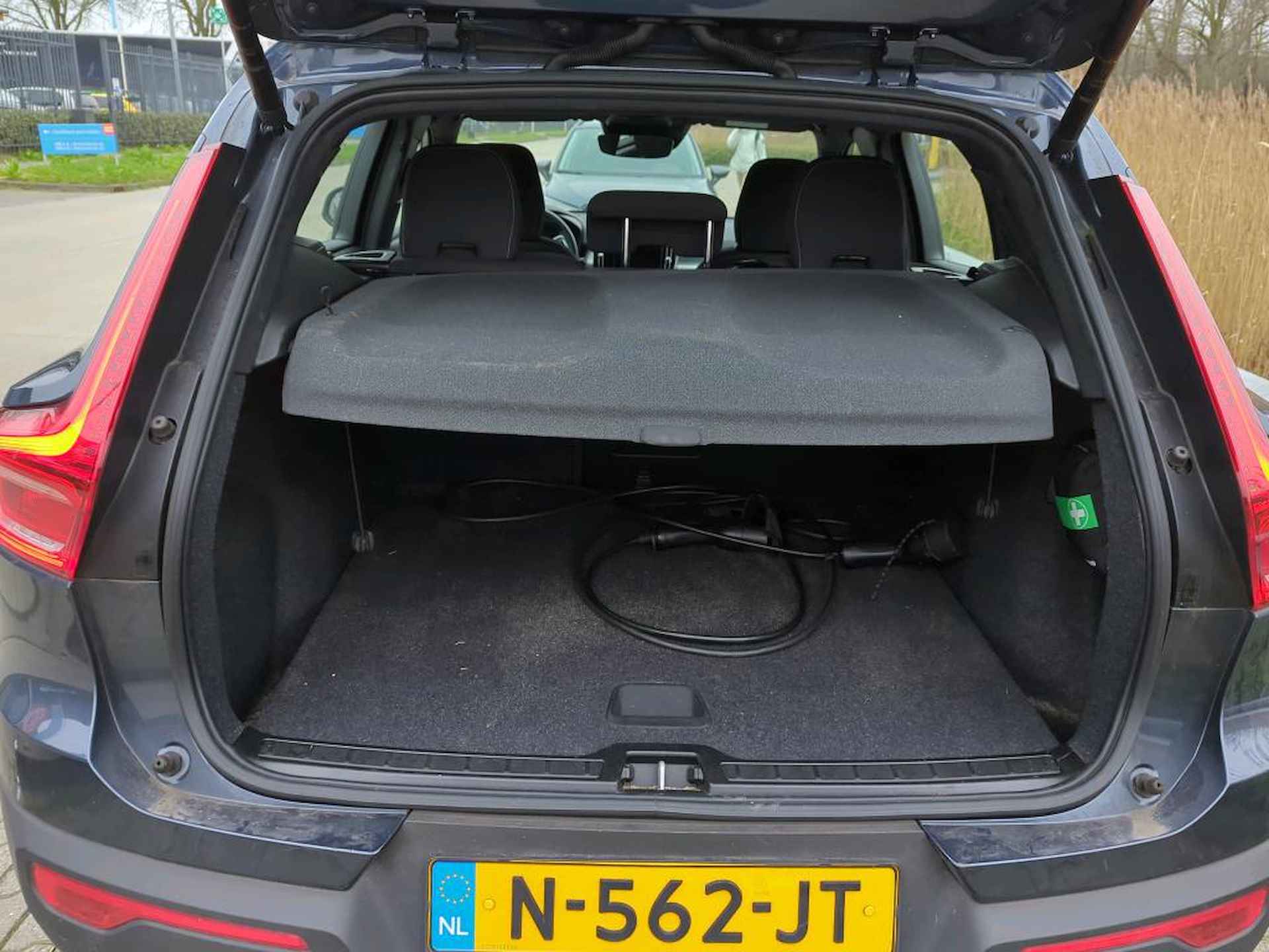 Volvo XC40 1.5 T4 Recharge Inscription Expression NL AUTO | STOELKOELING | CAMERA | STOELVERW | ADAPTIEVE CRUISE | - 11/13