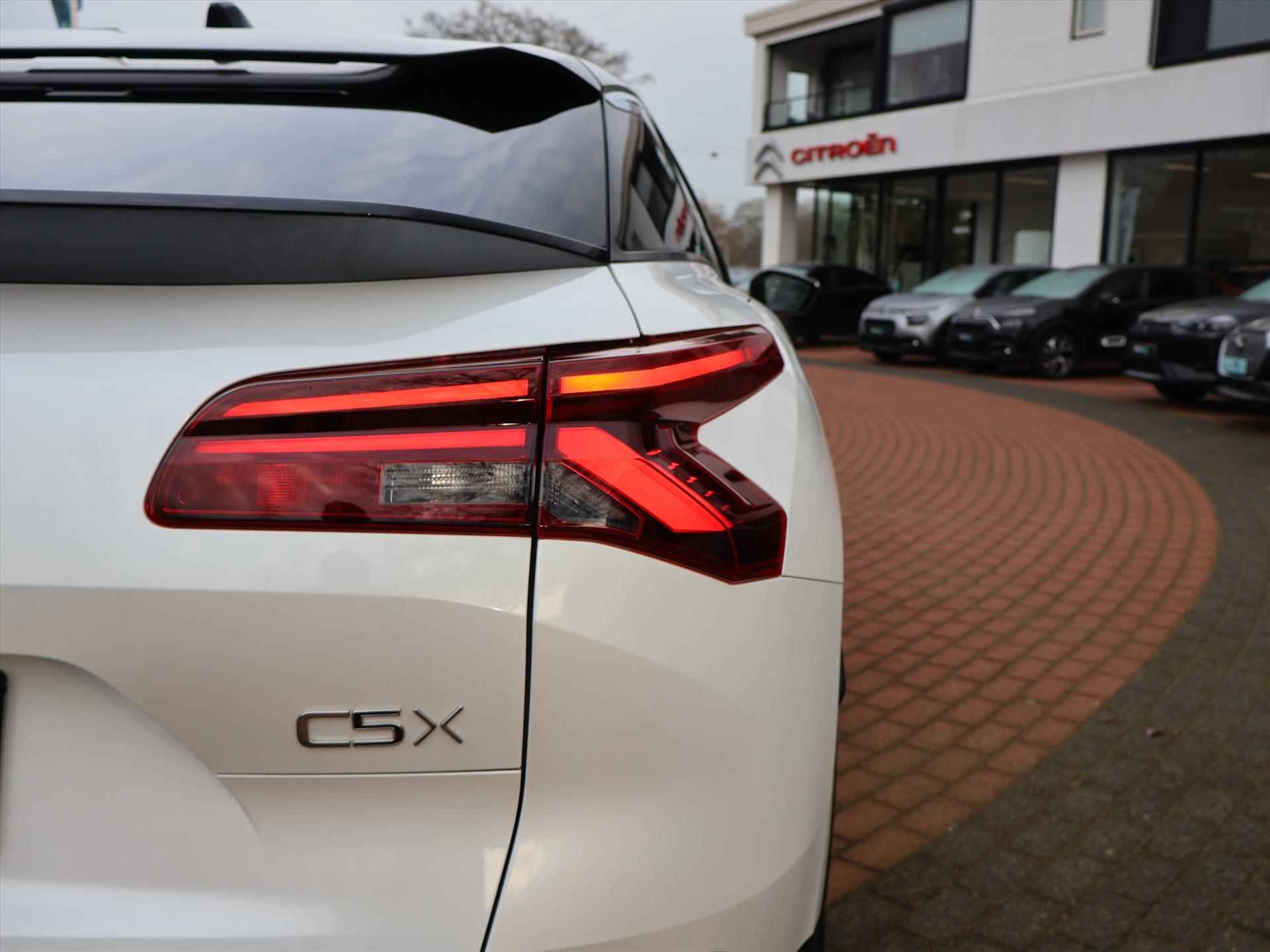 CITROEN C5 X *Auto v/d Week Actie!* Plug-In Hybrid 225PK e-EAT8 Automaat Business Plus, Rijklaarprijs | Massagefunctie | Stoelverwarming | Adaptieve Cruise - 10/75