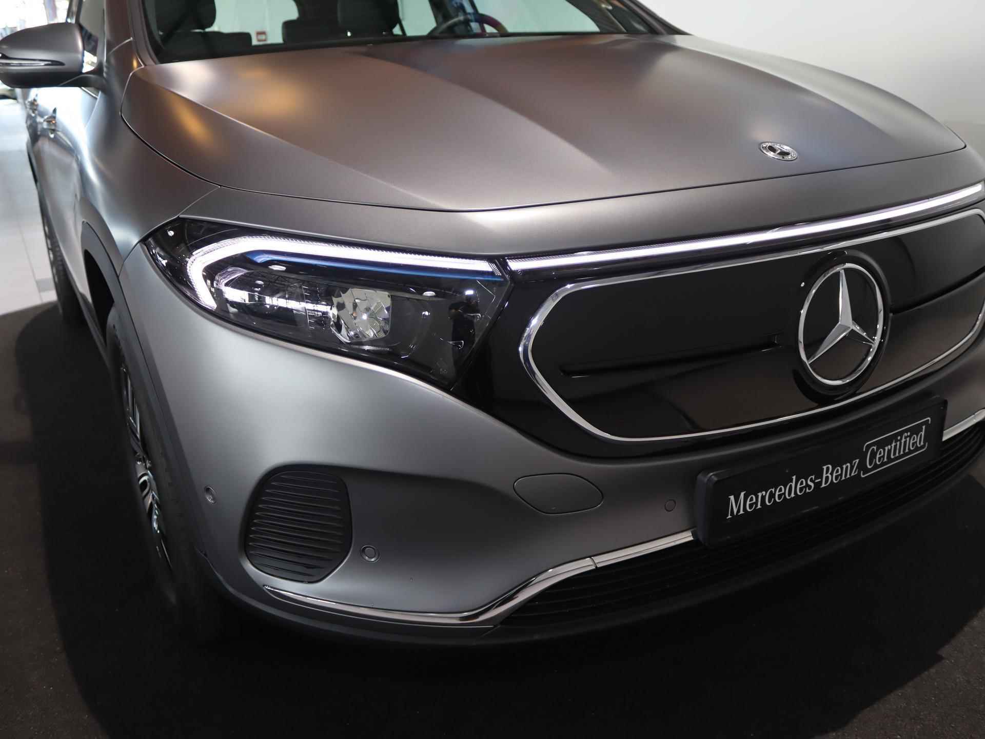 Mercedes-Benz EQA 250 Luxury Line | Panoramadak | Keyless | Achteruitrijcamera | Stoelverwarming | - 8/26