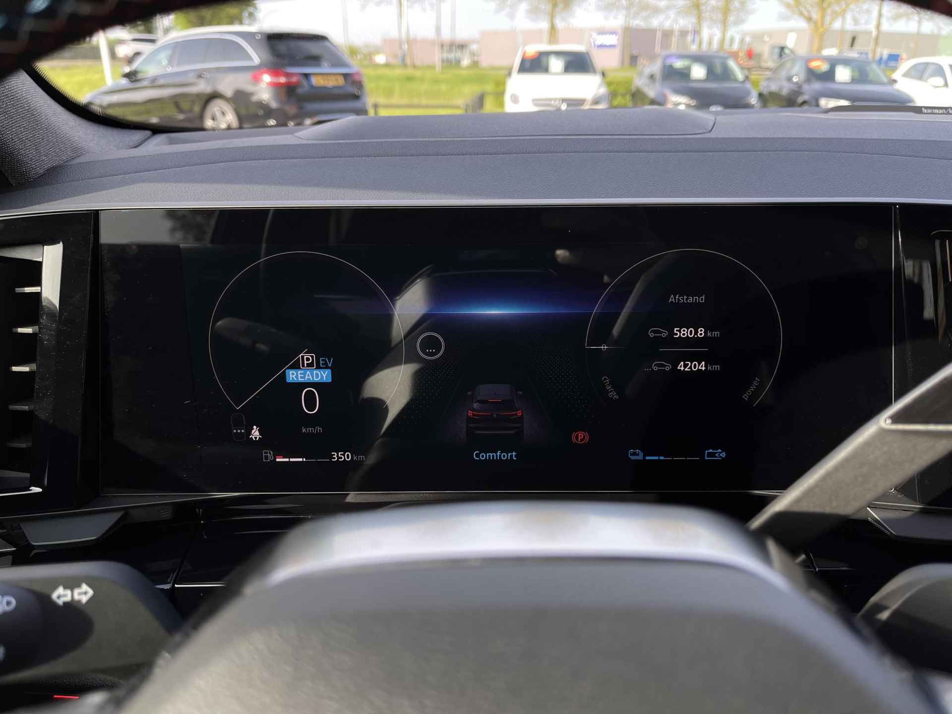 Renault Austral 1.2 E-Tech Hybrid 200 Iconic Esprit Alpine | Panoramadak | Harman/Kardon | Head-Up Display | 4Control | Stuur- + Stoelverwarming | Rijklaarprijs! - 34/35