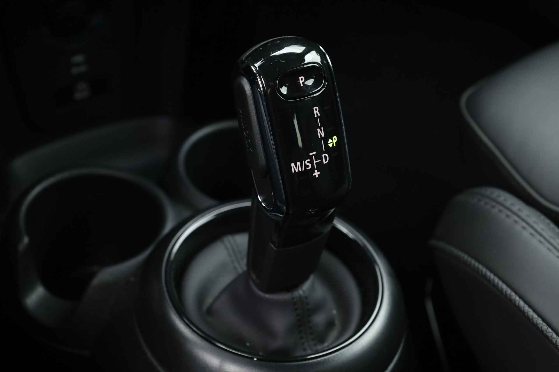MINI Mini 2.0 Cooper S Resolute | Navi | Leder | Camera | Apple CarPlay | Keyless | 18" - 17/29