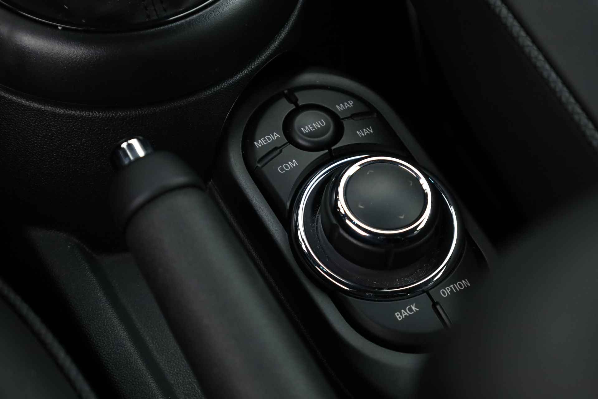 MINI Mini 2.0 Cooper S Resolute | Navi | Leder | Camera | Apple CarPlay | Keyless | 18" - 18/29