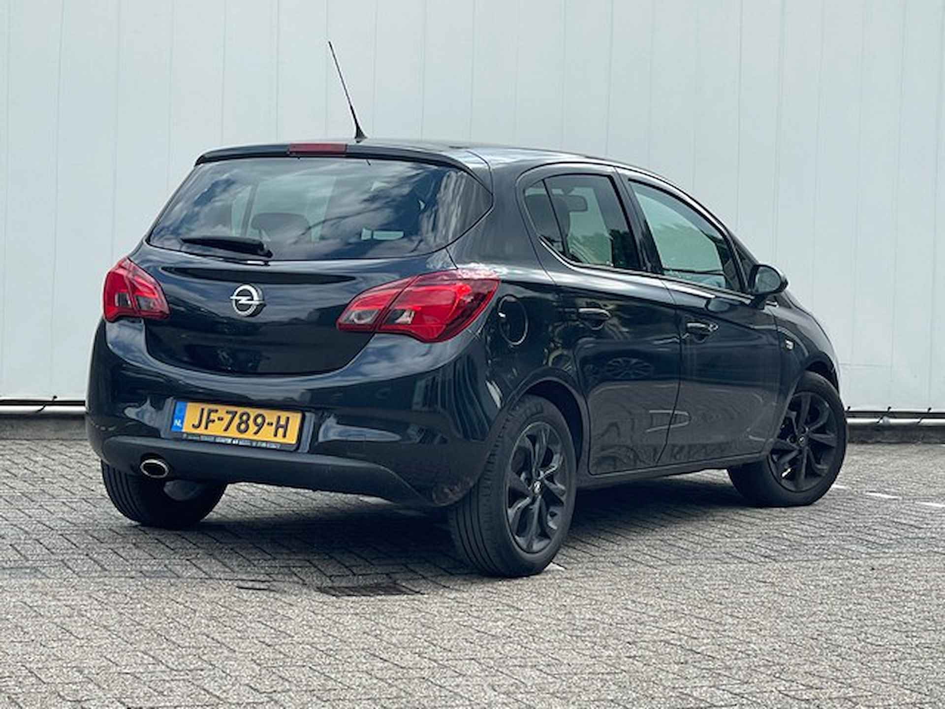 Opel Corsa 1.2 Color Edition met Led, 16inch Velgen, Dealer Onderhouden - 2/18