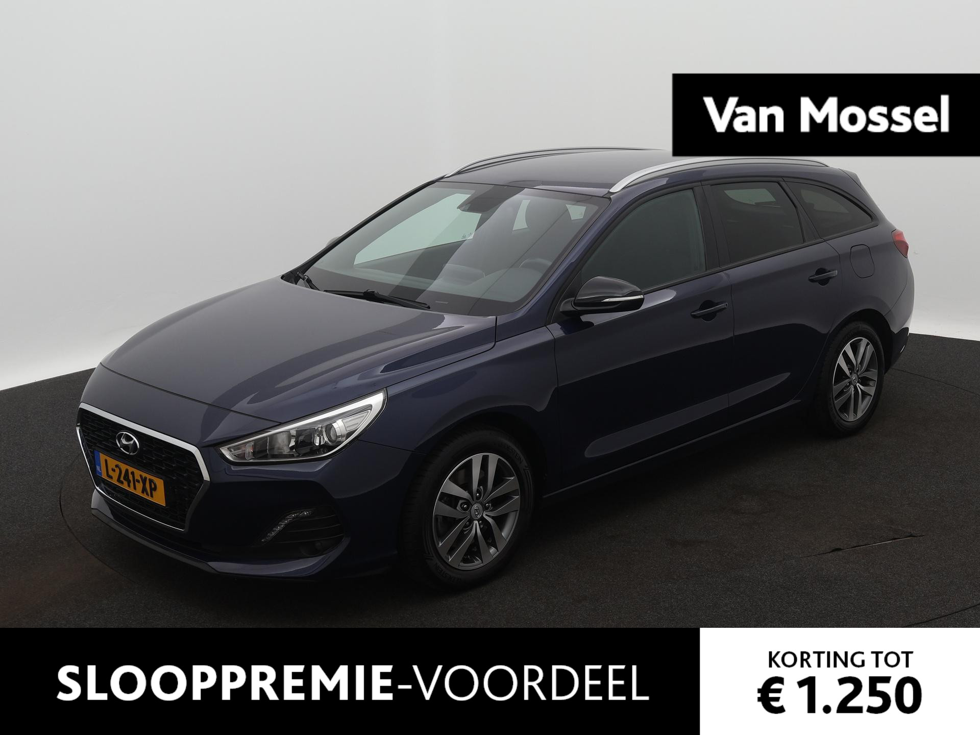 Hyundai i30 1.4 T-GDI Comfort | ACHTERUITRIJCAMERA | APPLE CARPLAY - ANDROID AUTO | STUUR + STOELVERWARMING | NAVIGATIE | CRUISE CONTROL | LANE ASSIST | PARKEERSENSOREN | AIRCO | AFNEEMBARE TREKHAAK |