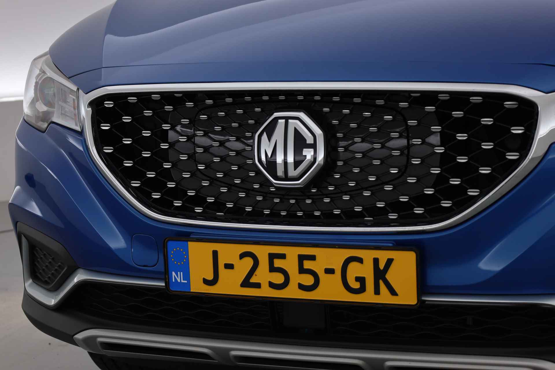 MG ZS EV Luxury 45 kWh | Pano | Navi | Adapt. Cruise | Keyless | Stoelverw. | Leder - 25/30