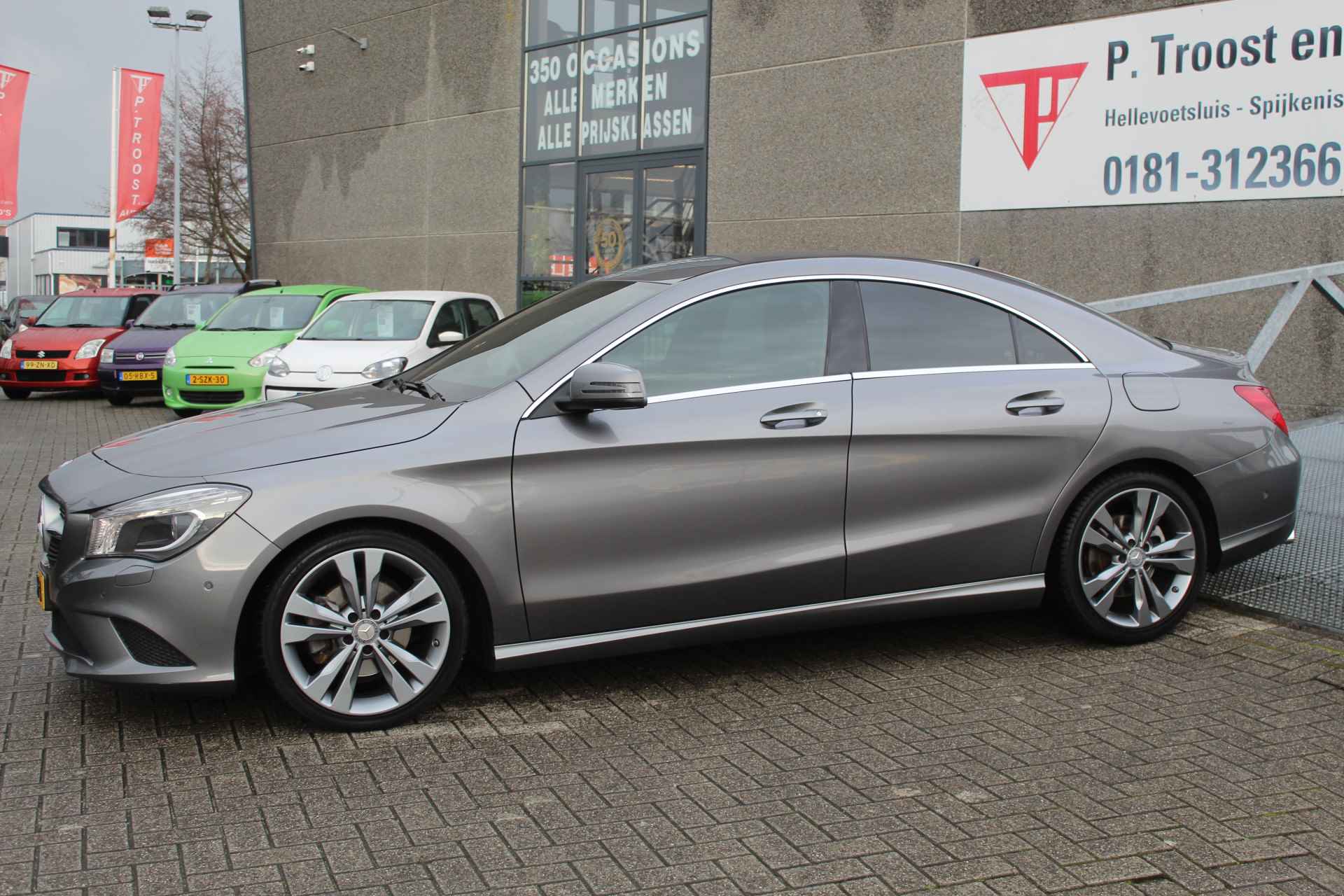 Mercedes-Benz CLA-Klasse 200 Ambition Automaat Navigatie/Stoelverwarming/Cruise control/Parkeersensoren rondom/Bluetooth/Led dagrijverlichting - 4/25