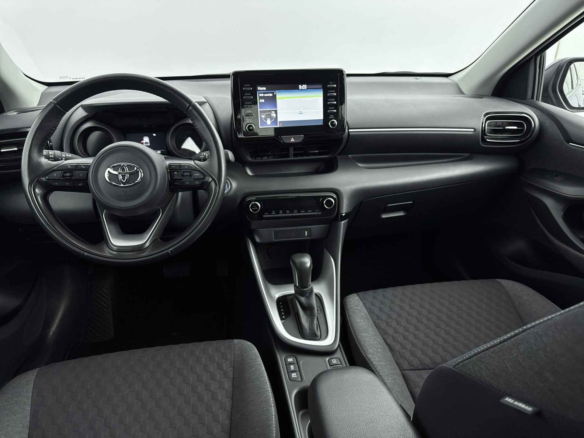 Toyota Yaris 1.5 Hybrid Dynamic | Navigatie | - 6/40