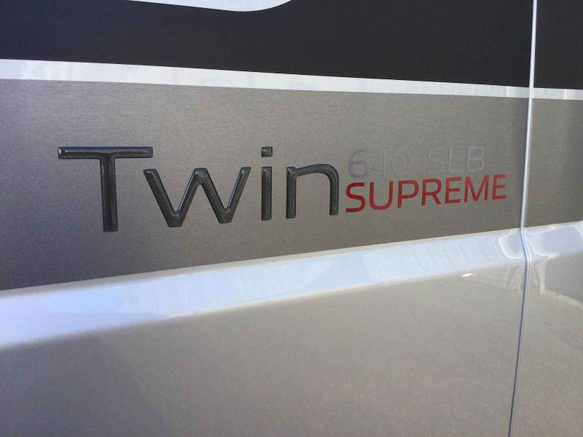 Adria Twin Supreme 640 SLB Aut 43H 160 PK Airco TV - 11/24