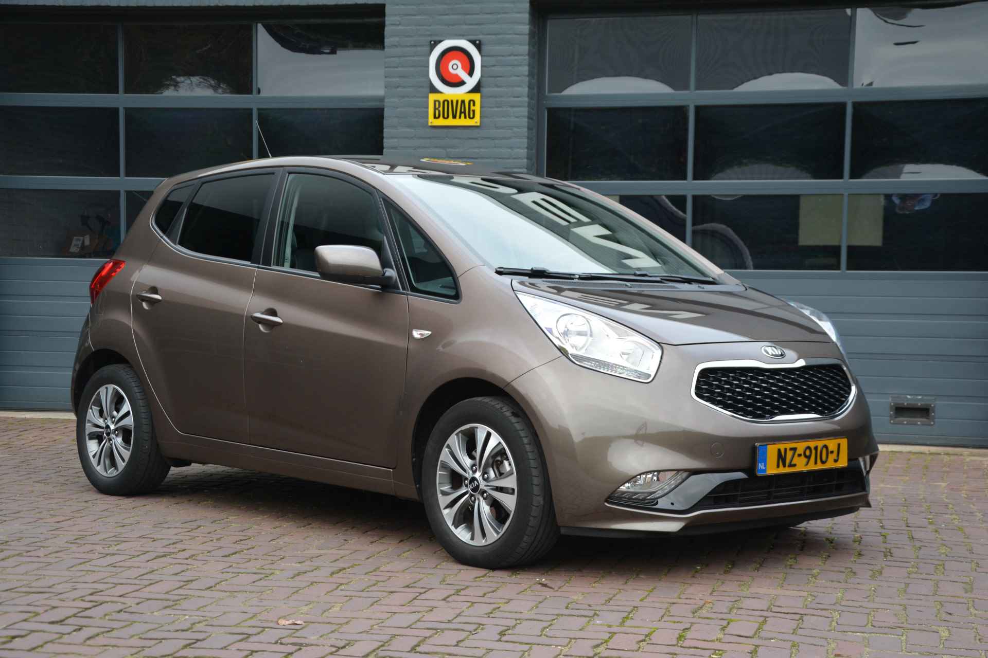 Kia Venga 1.6 CVVT DynamicPLusLine Automaat - 5/21