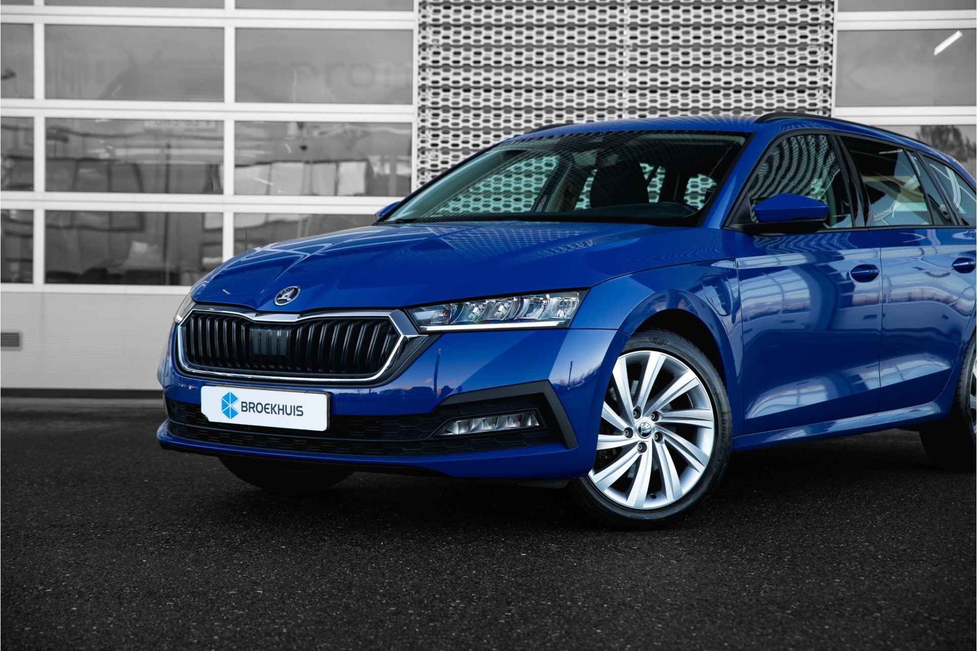 Škoda Octavia Combi 1.4 TSI iV PHEV Business Edition - 16/26