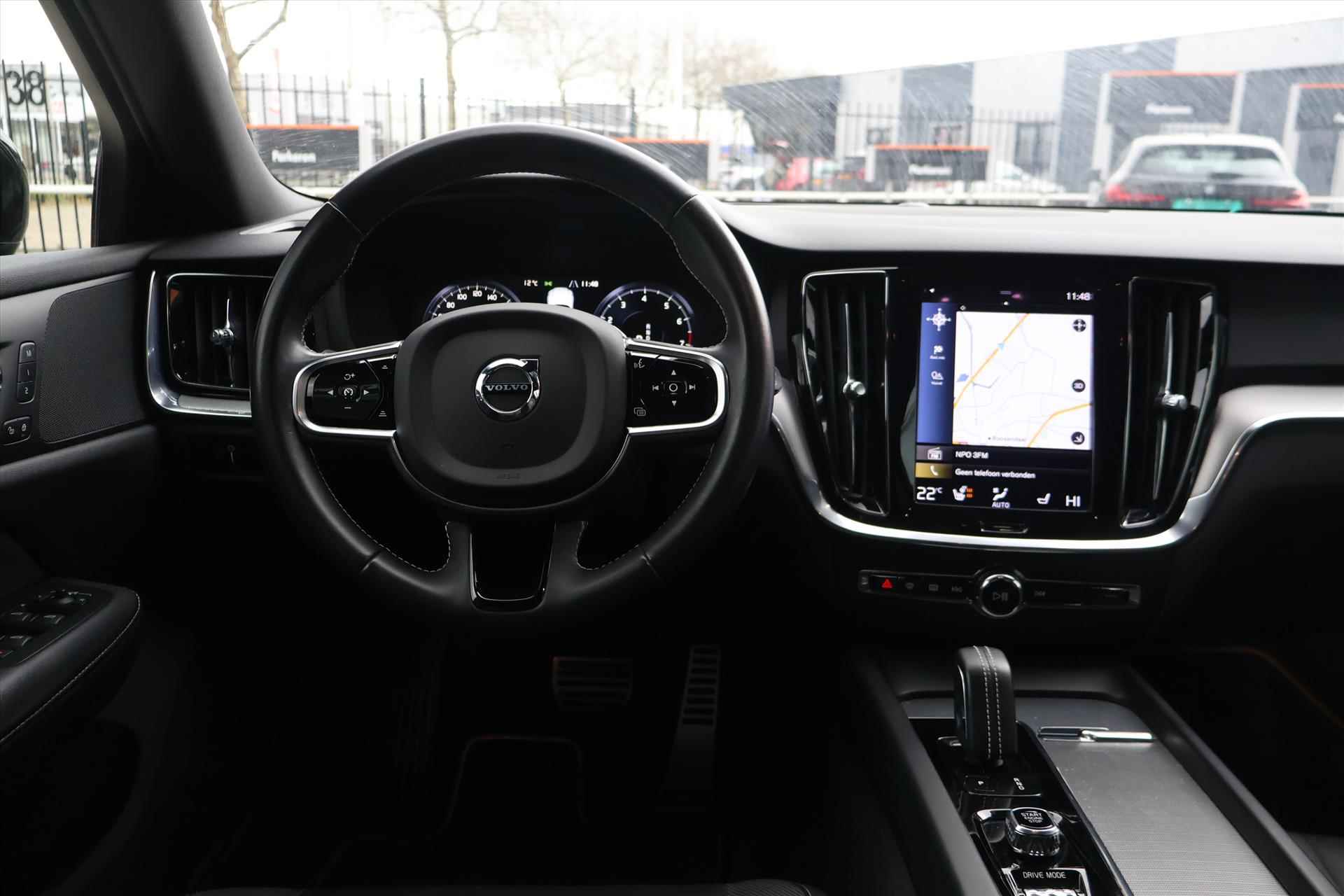 Volvo V60 B3 R-Design 163pk Geartronic Mild Hybrid | Carplay | Navi | Memory | ACC | LED | Keyless - 6/48