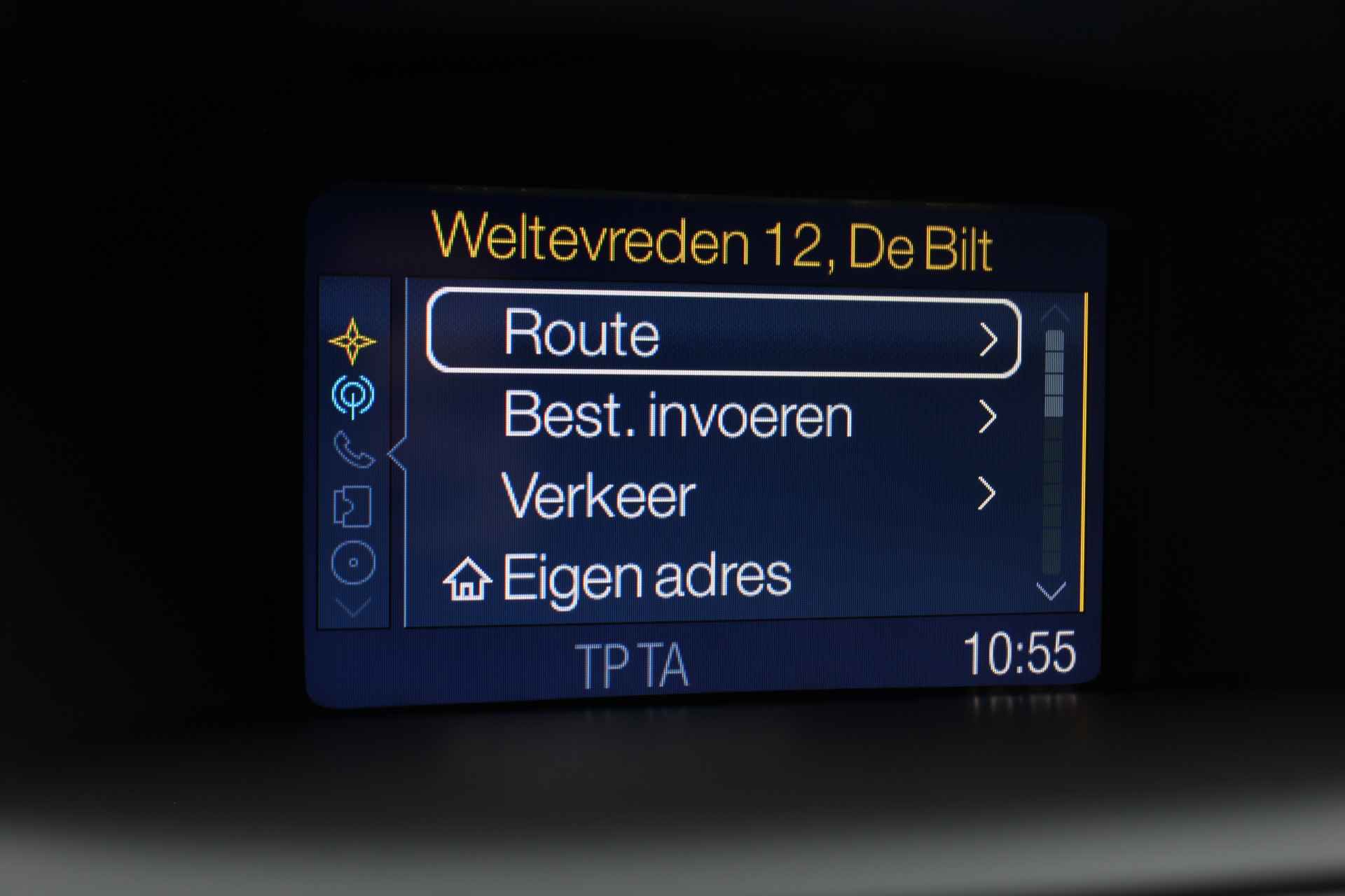 Ford Fiesta 1.0EB TITANIUM | NL-AUTO! | NAVI | CLIMA | VERWARMDE VOORRUIT | CRUISE | BLUETOOTH | PARK SENS | LM. VELGEN - 19/37