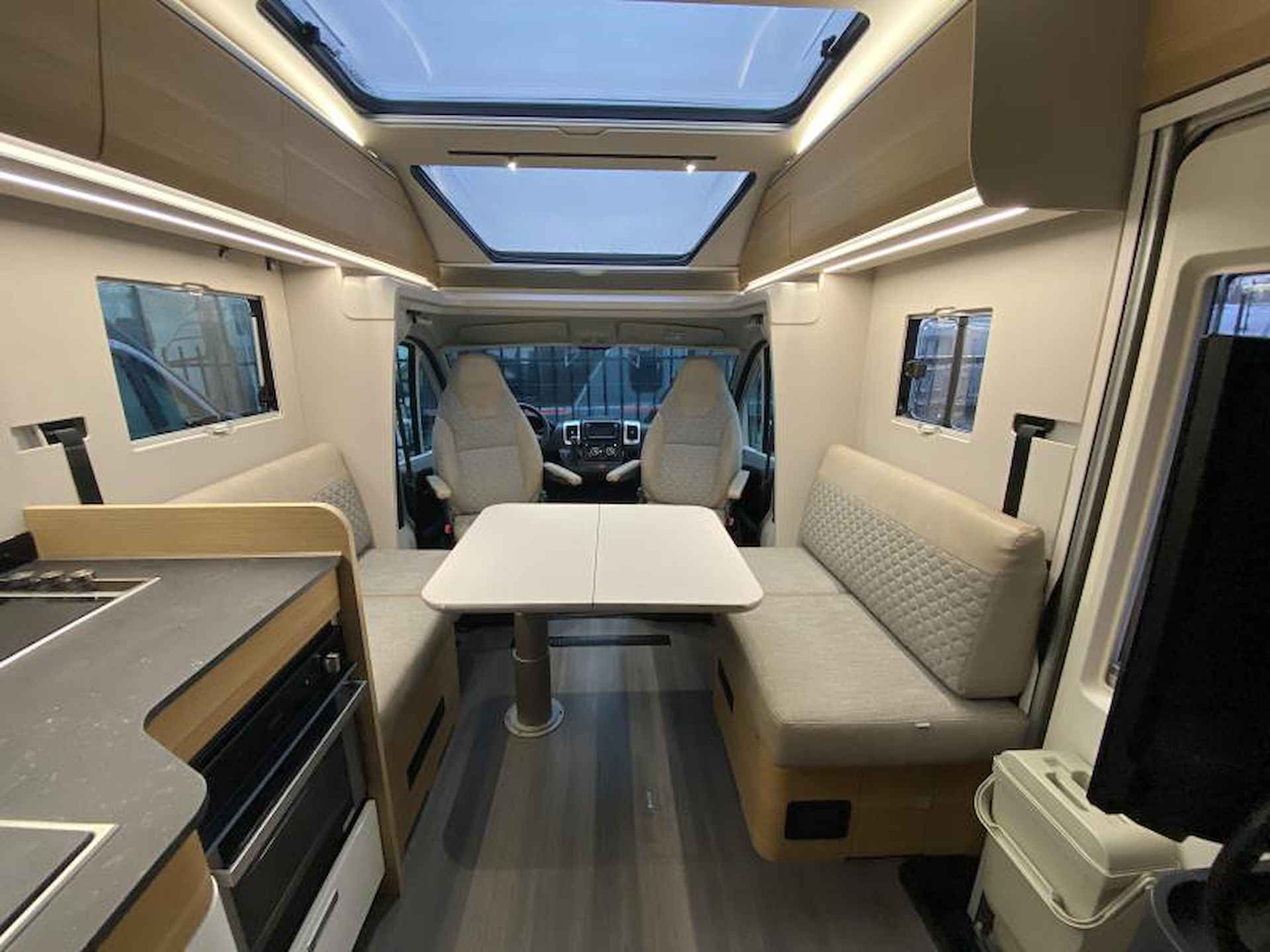 Adria Coral Plus 670 DL automaat en E&P - 12/20