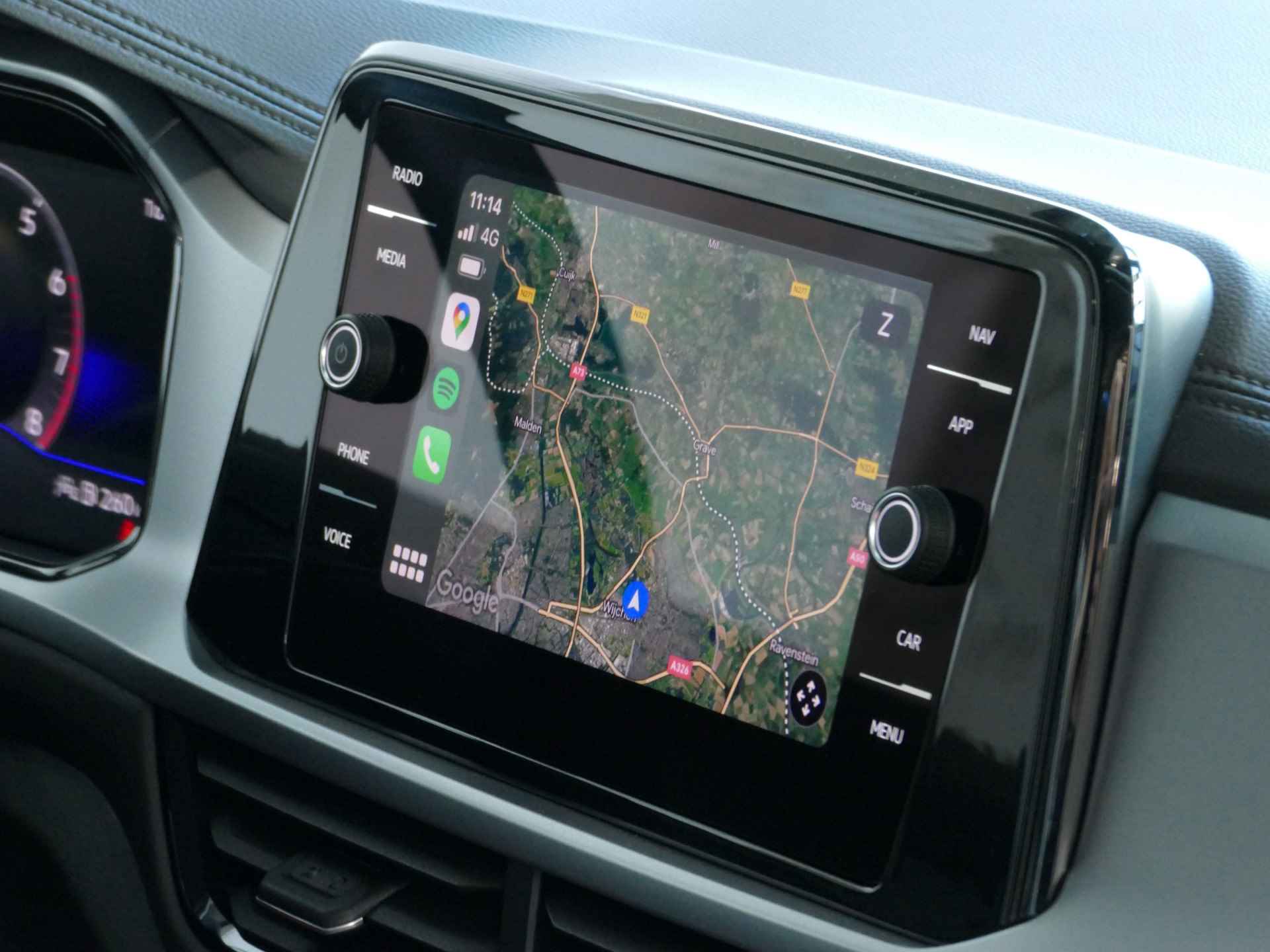 Volkswagen T-Roc 1.5 TSI 150PK CARPLAY NAVI STOEL VERW. LED VIR.COCKPIT 03/2024 70 BIJNA NIEUWE VOLKSWAGEN'S UIT VOORRAAD LEVERBAAR - 4/63