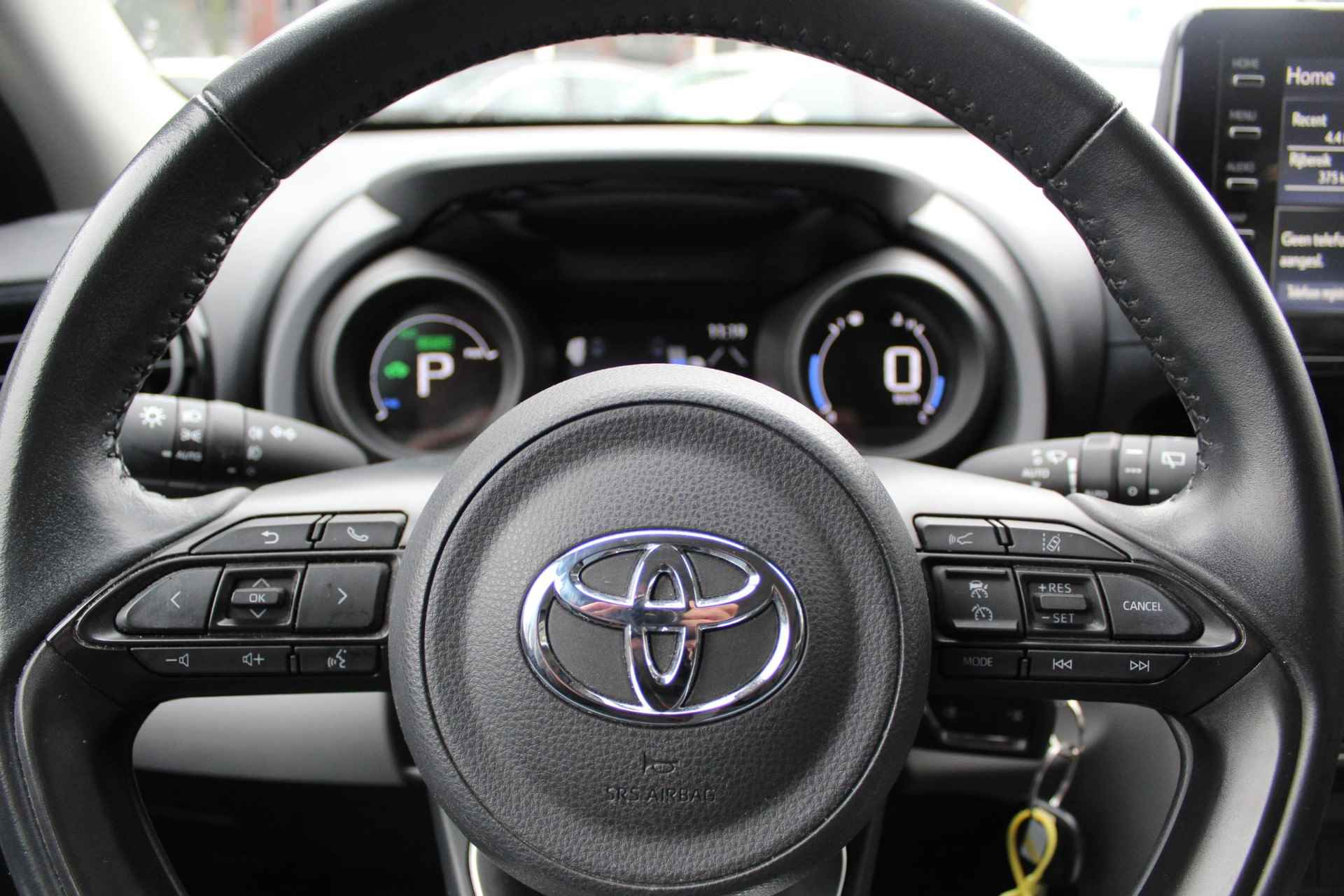 Toyota Yaris Cross 1.5 Hybrid AD-CRUISE LM-VELGEN CILMA APPLE/ANDROID DAB - 7/26