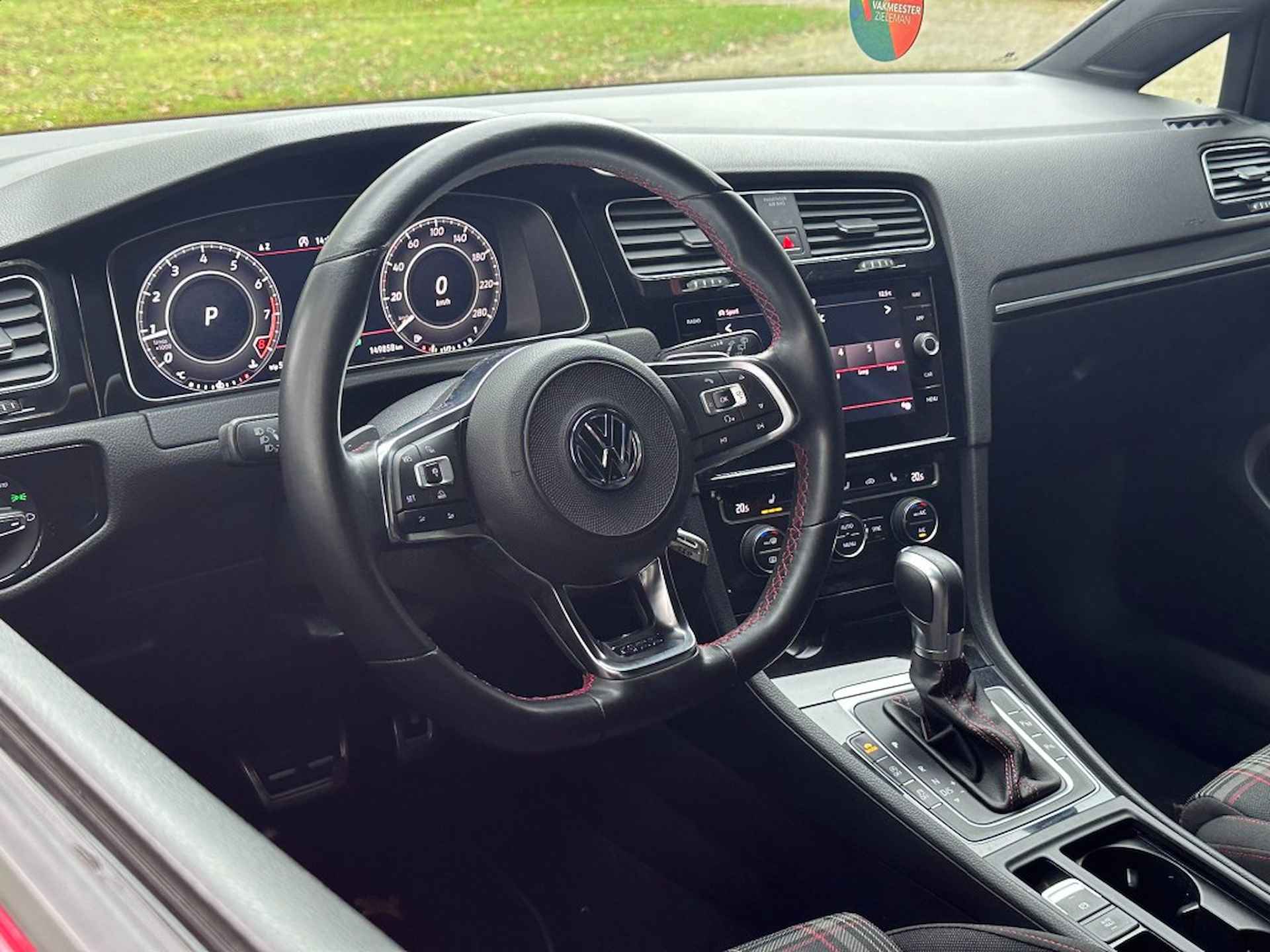 VOLKSWAGEN Golf 2.0 TSI GTI Performance Automaat 245 PK - Digital Cockpit - 16/27