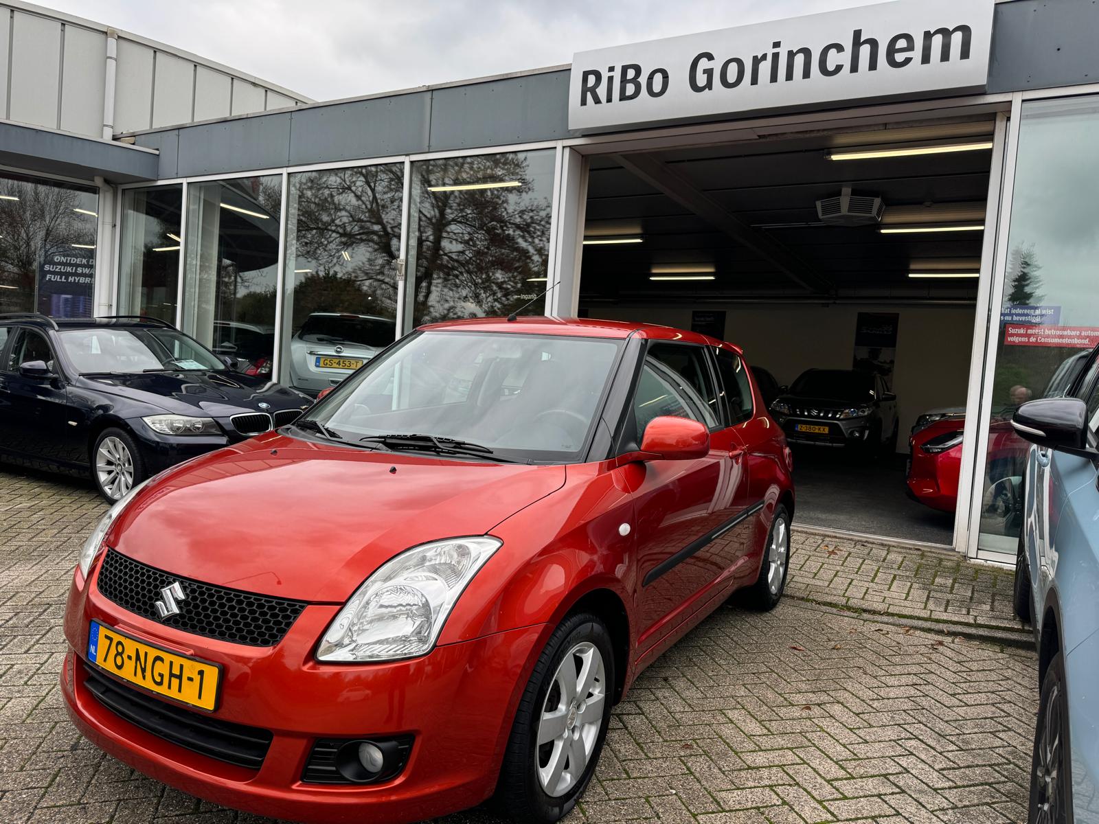 SUZUKI Swift 1.3 3D Limited