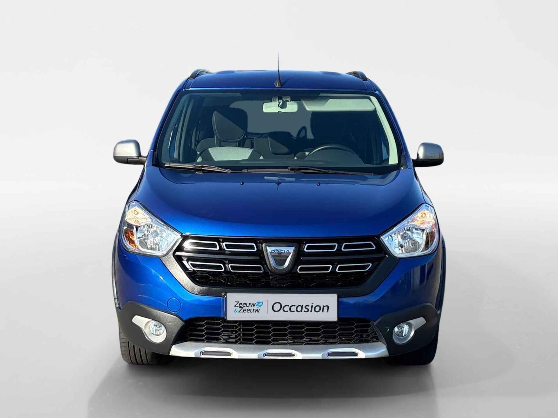 Dacia Lodgy 1.3 - 130PK TCe Stepway 5p | Trekhaak (1400KG) | Navi | Apple CarPlay/Android Auto | Airco | Camera | Cruise Control | Parkeersensoren | Elektrische Ramen & Spiegels | - 3/36