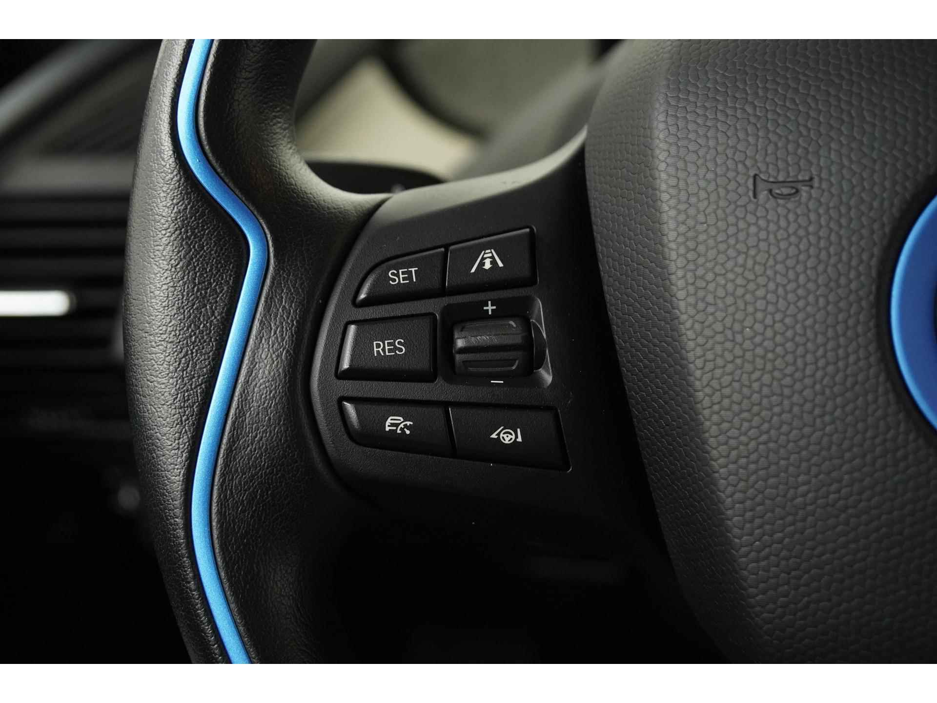 BMW i3 Basis 120Ah 42 kWh | Camera | Driving Assistant Plus | Warmtepomp | Comfort pakket |  Zondag Open! - 7/39