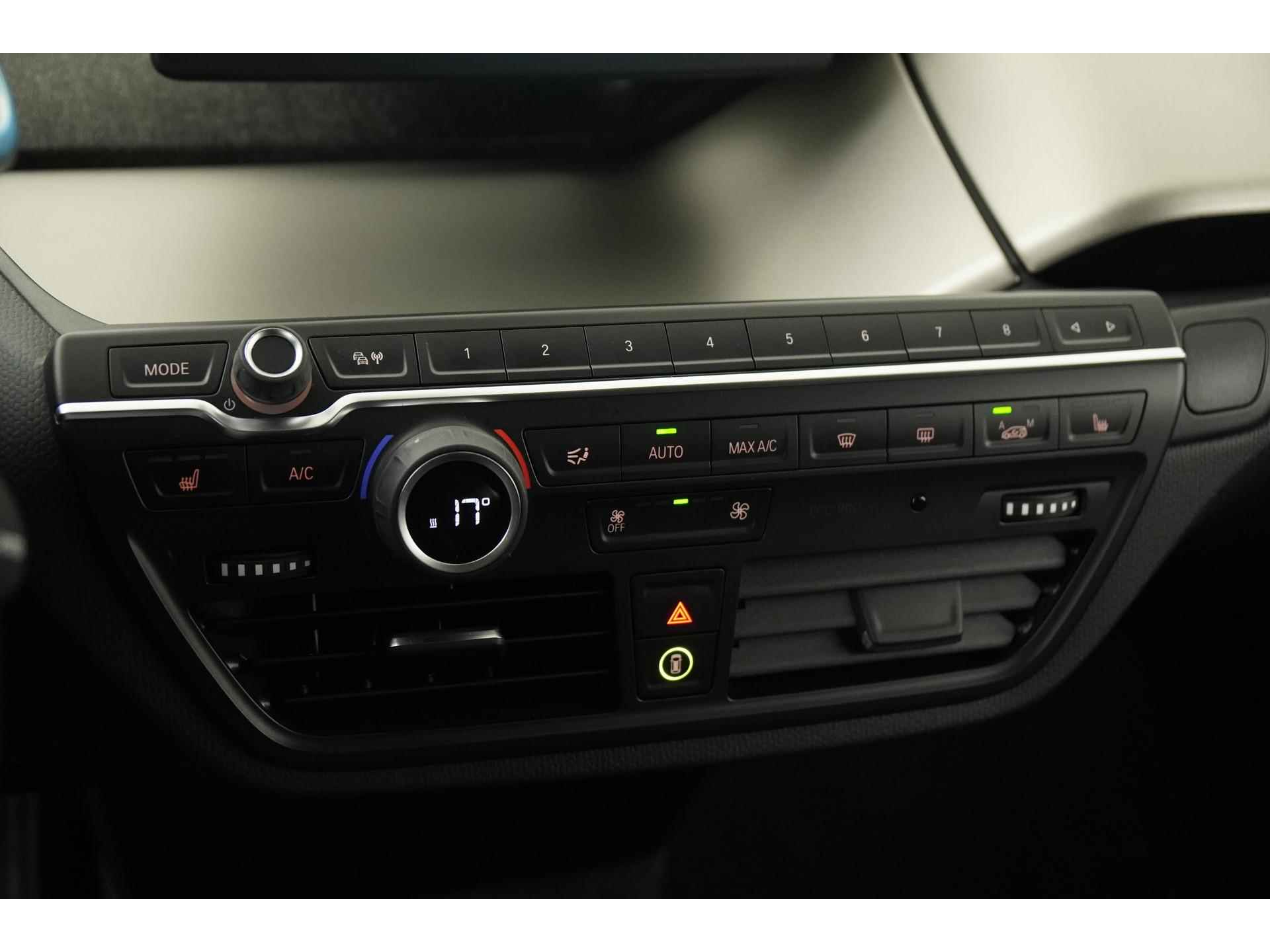 BMW i3 Basis 120Ah 42 kWh | Camera | Driving Assistant Plus | Warmtepomp | Comfort pakket |  Zondag Open! - 10/39
