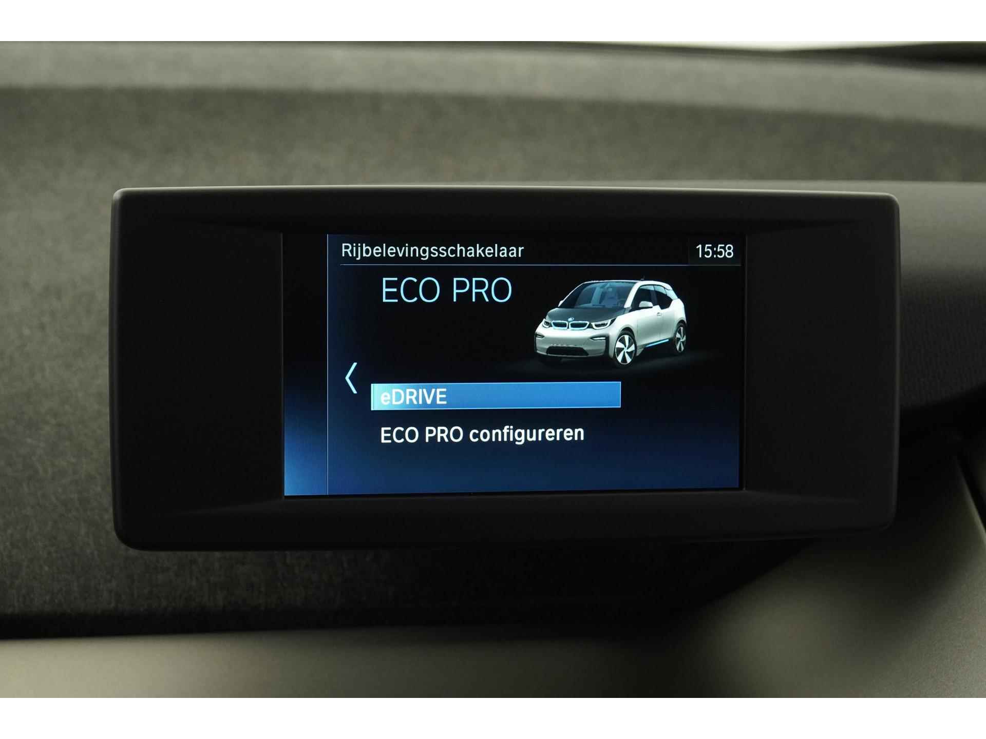 BMW i3 Basis 120Ah 42 kWh | Camera | Driving Assistant Plus | Warmtepomp | Comfort pakket |  Zondag Open! - 18/39