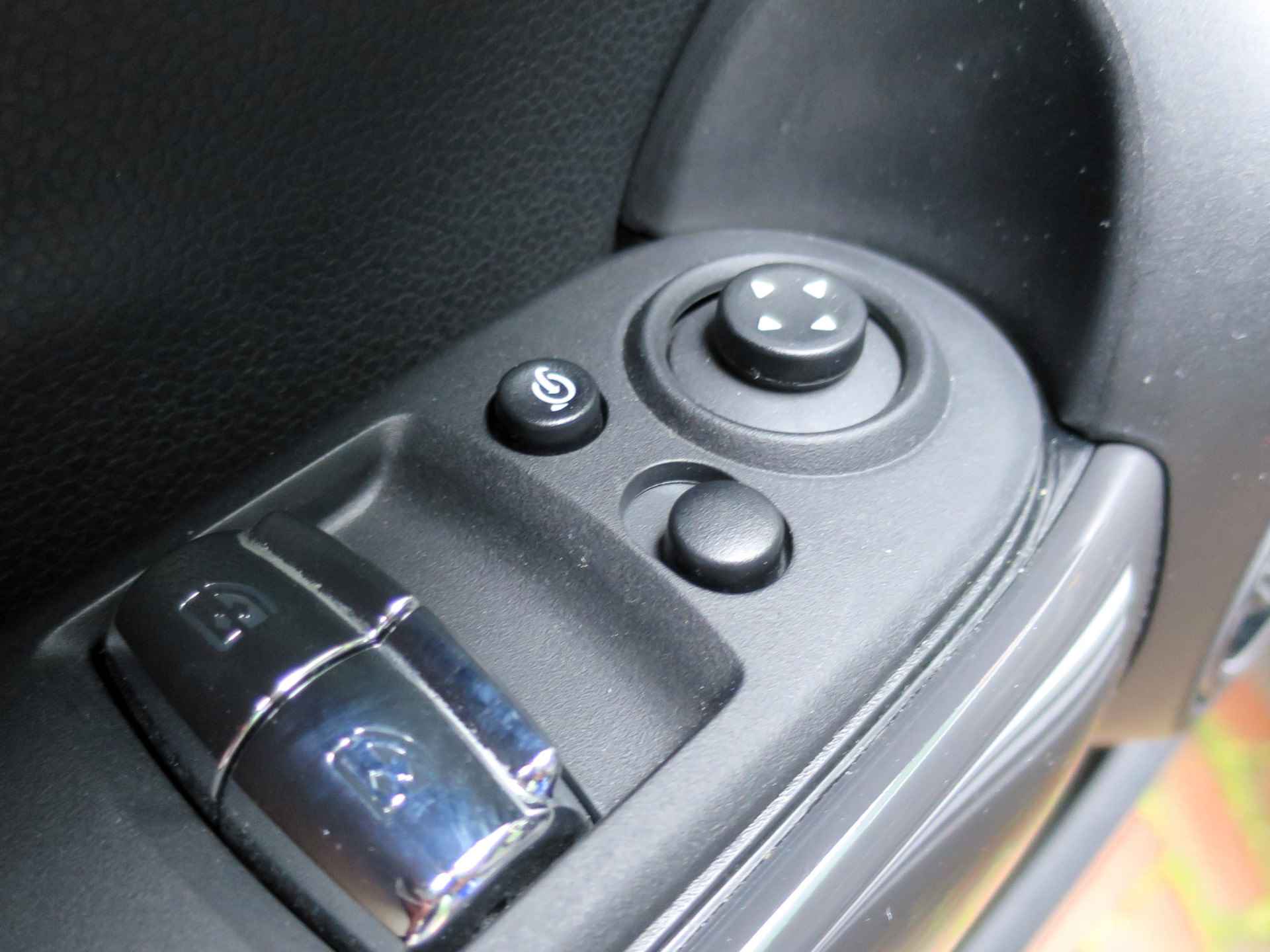 MINI Cooper 1.5 Salt F56 LCI met dig. teller, XL-navi, Apple CarPlay, DAB en 15" - 39/43