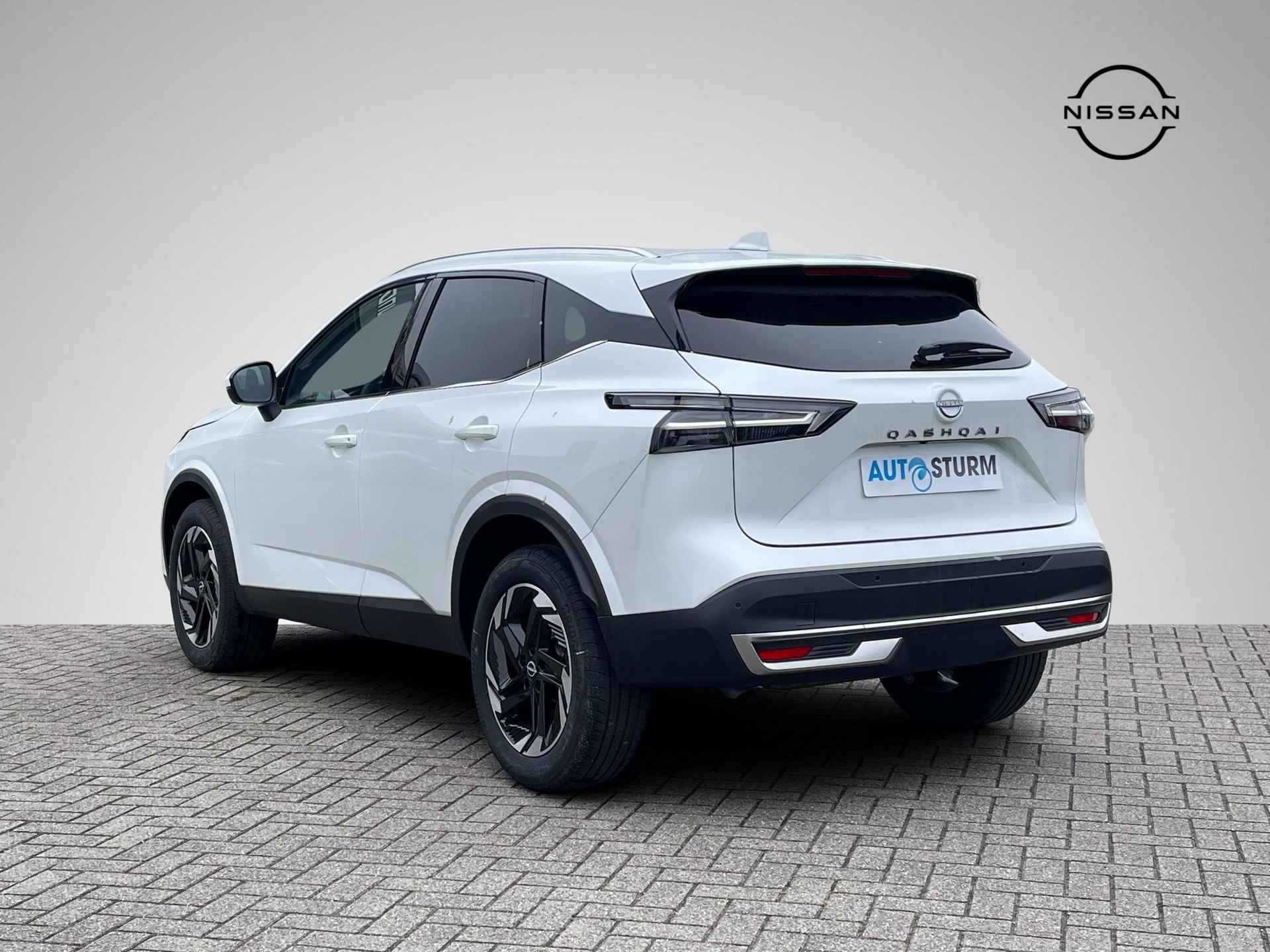 Nissan Qashqai 1.3 MHEV Xtronic N-Connecta Panoramadak + Cold Pack - 6/23