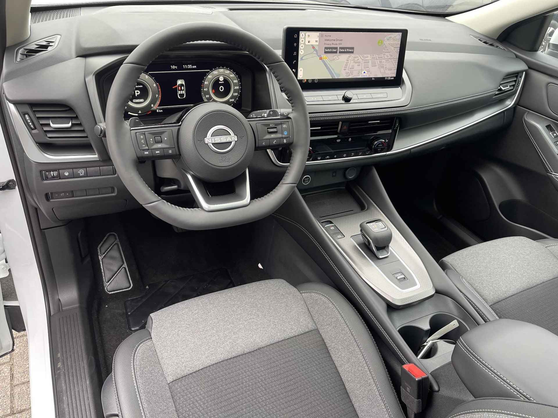 Nissan Qashqai 1.3 MHEV Xtronic N-Connecta Panoramadak + Cold Pack - 10/23