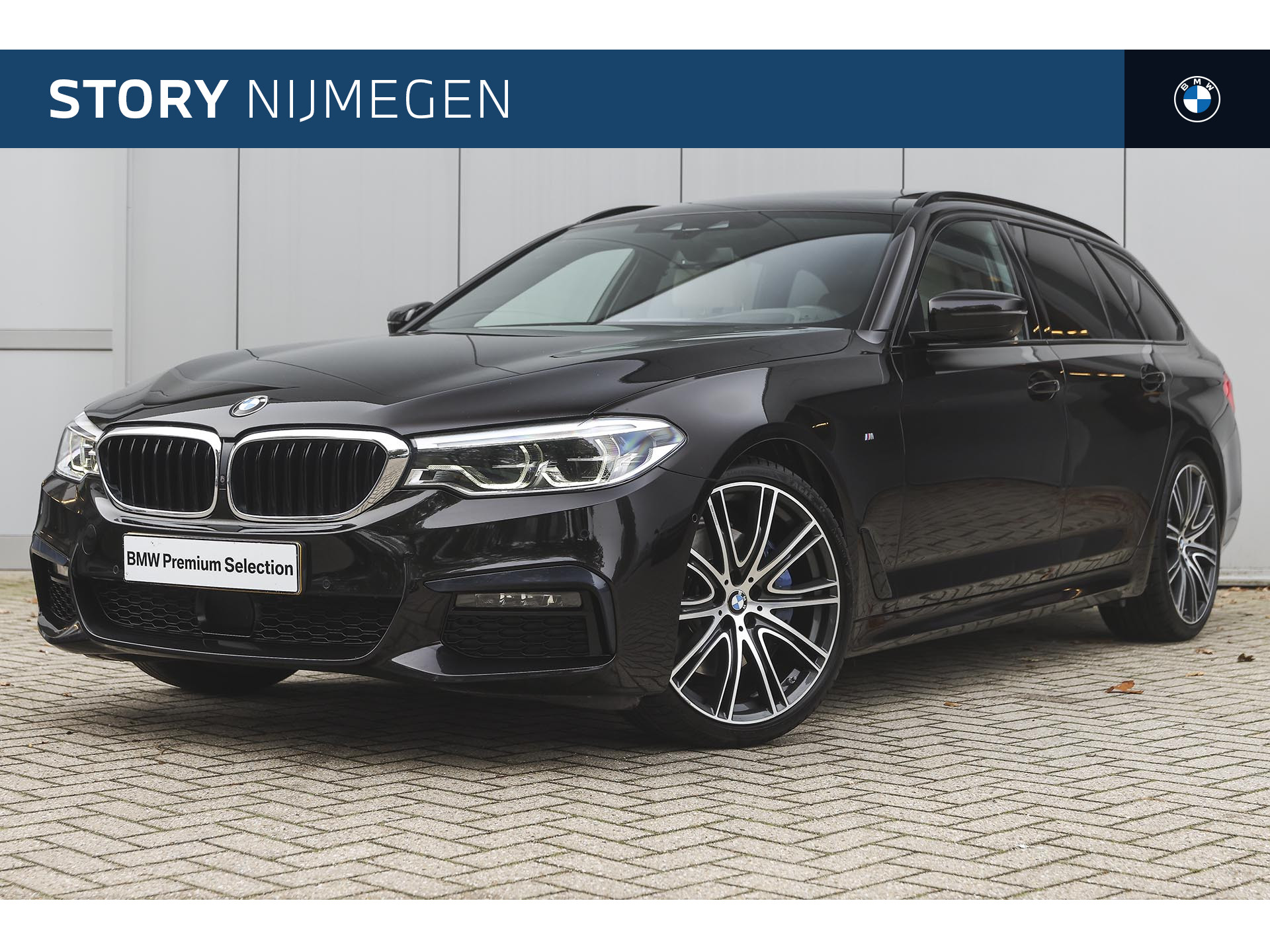 BMW 5 Serie Touring 530i High Executive M Sport Automaat / Panoramadak / Adaptieve LED / Parking Assistant Plus / Gesture Control / Head-Up / Comfort Access