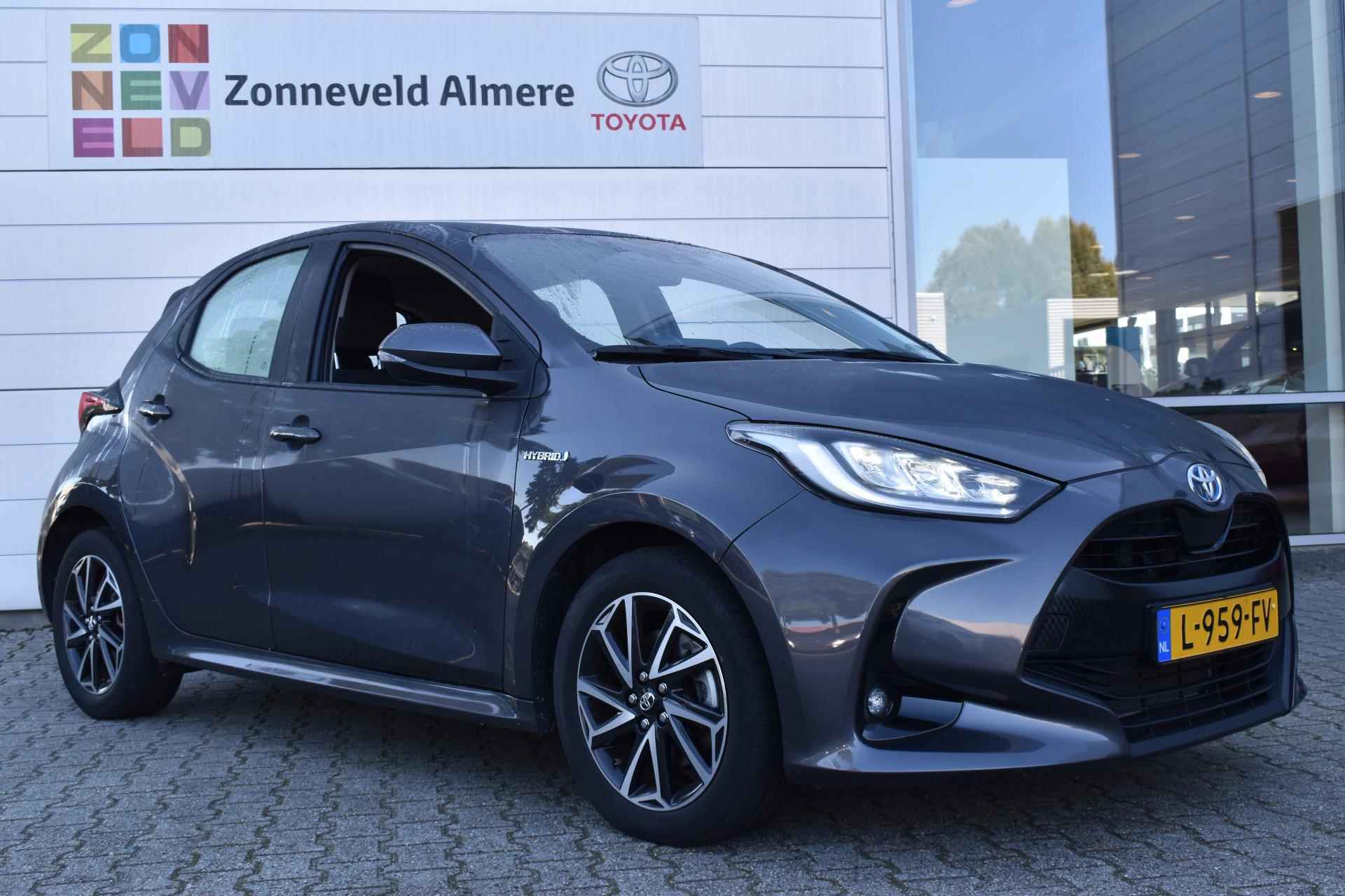 Toyota Yaris 1.5 Hybrid Dynamic - 6/28