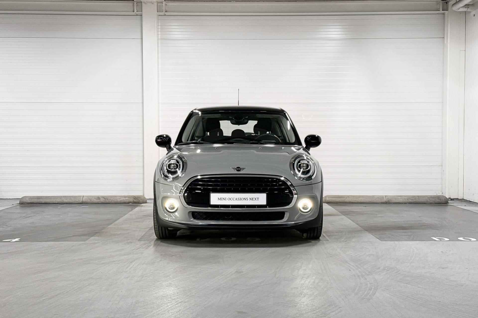 MINI 5-deurs Cooper Pepper | Apple CarPlay | Park Distance Control | Navigatiesysteem - 5/24