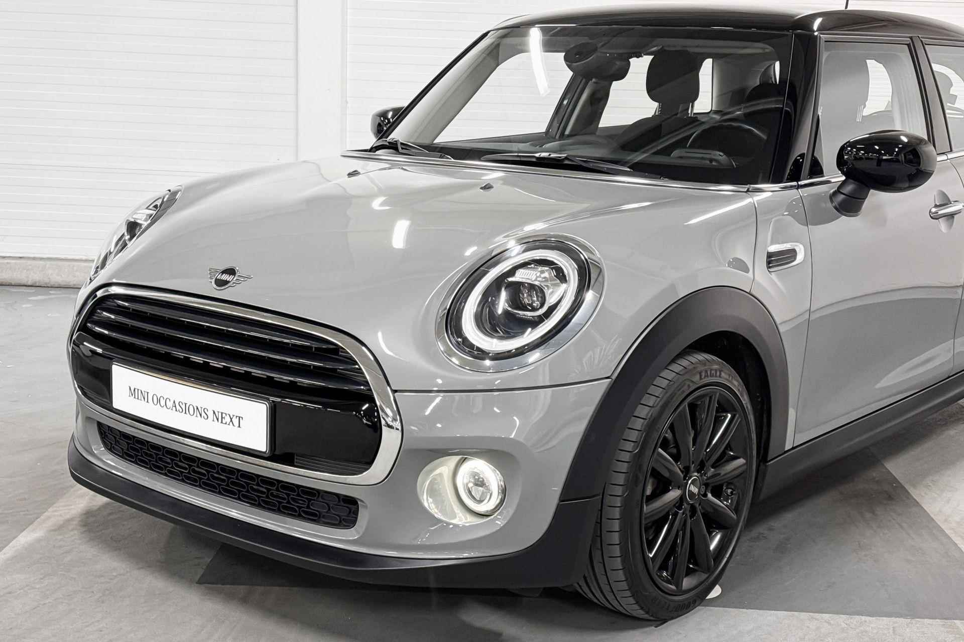 MINI 5-deurs Cooper Pepper | Apple CarPlay | Park Distance Control | Navigatiesysteem - 22/24