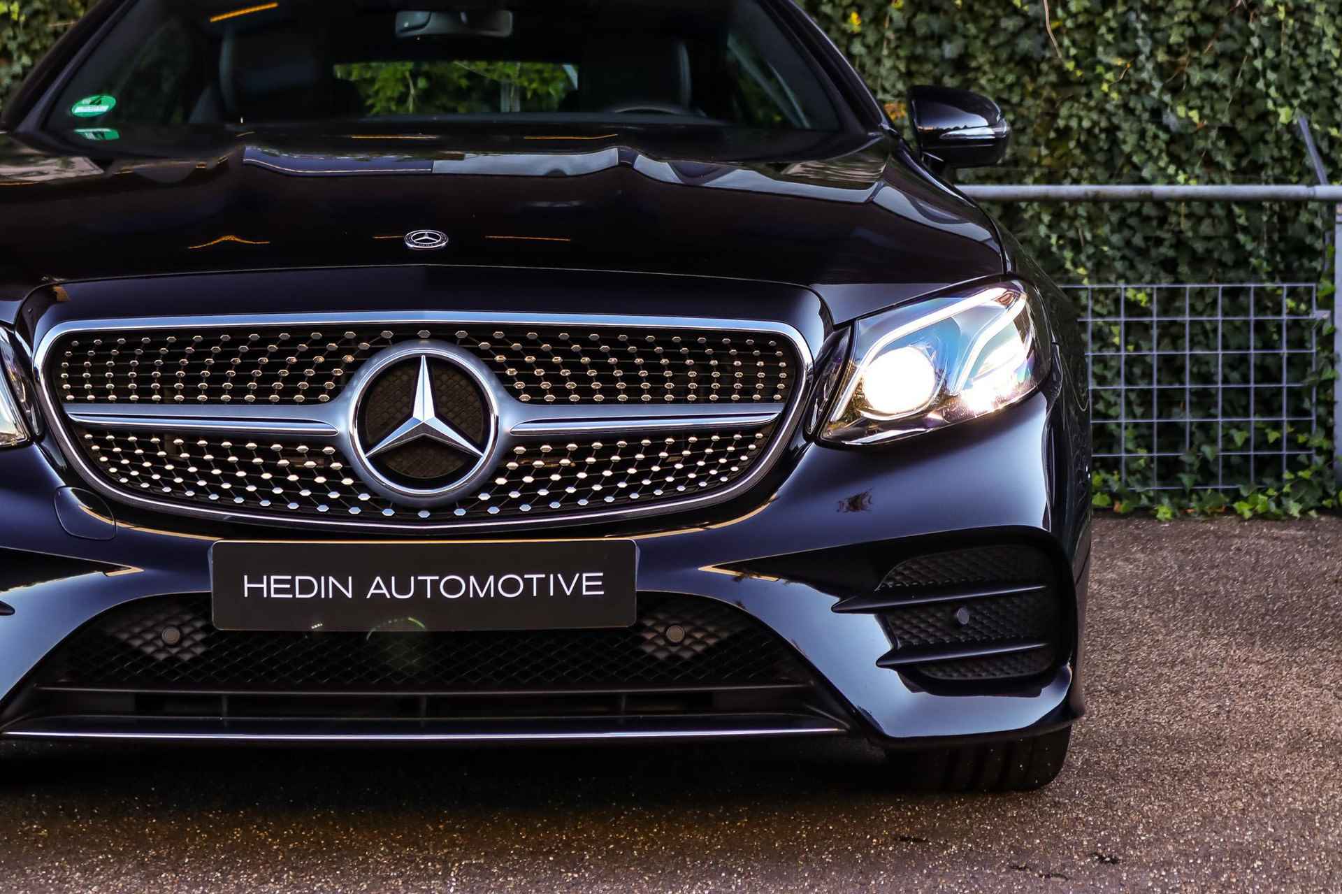 Mercedes-Benz E-klasse E 200 Coupé Automaat AMG Line | Premium Pakket | Panoramadak | Comand Online | Burmester Audio | Multibeam LED | Memory | Parktronic | Spiegelpakket - 33/37