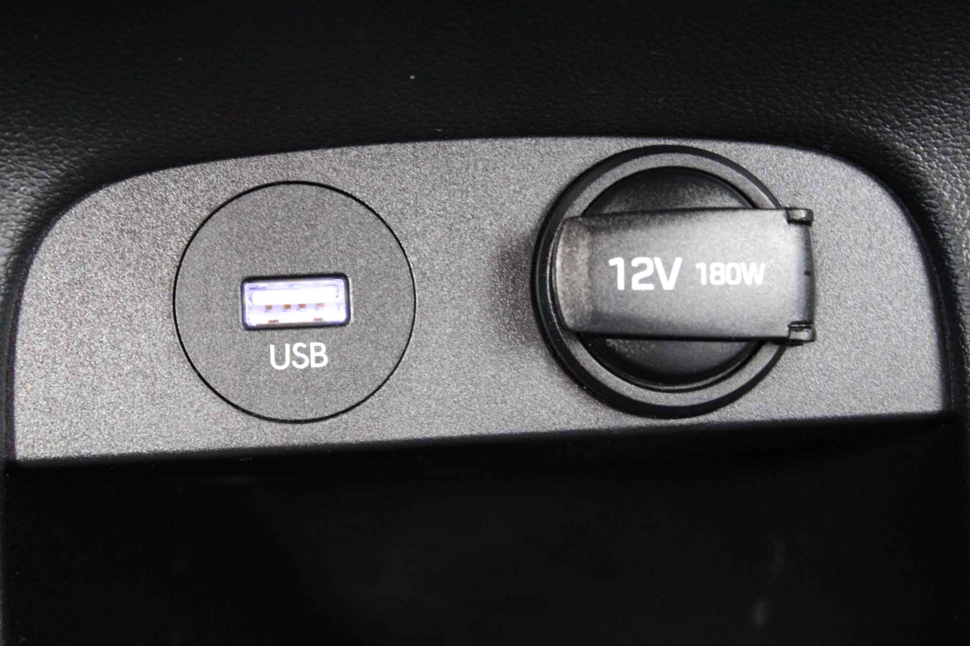 Hyundai IONIQ 5 73 kWh 218pk Style Automaat | Climate | Camera | Keyless | Full Led | Navigatie | 19" Lichtmetaal | Adaptieve Cruisecontrol - 29/29