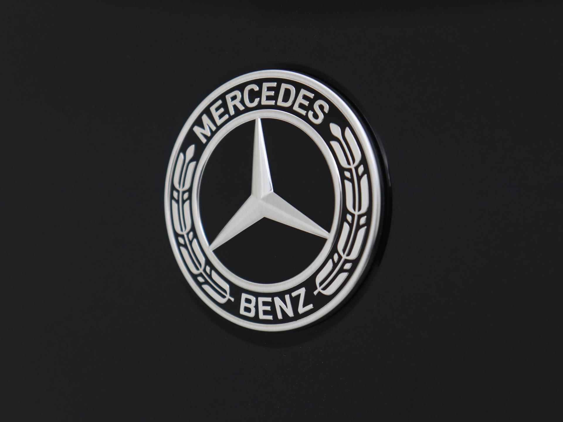 Mercedes-Benz B-klasse 180 AMG Line / Panorama dak / 19 Inch AMG Multispaak / Night Pakket - 31/35