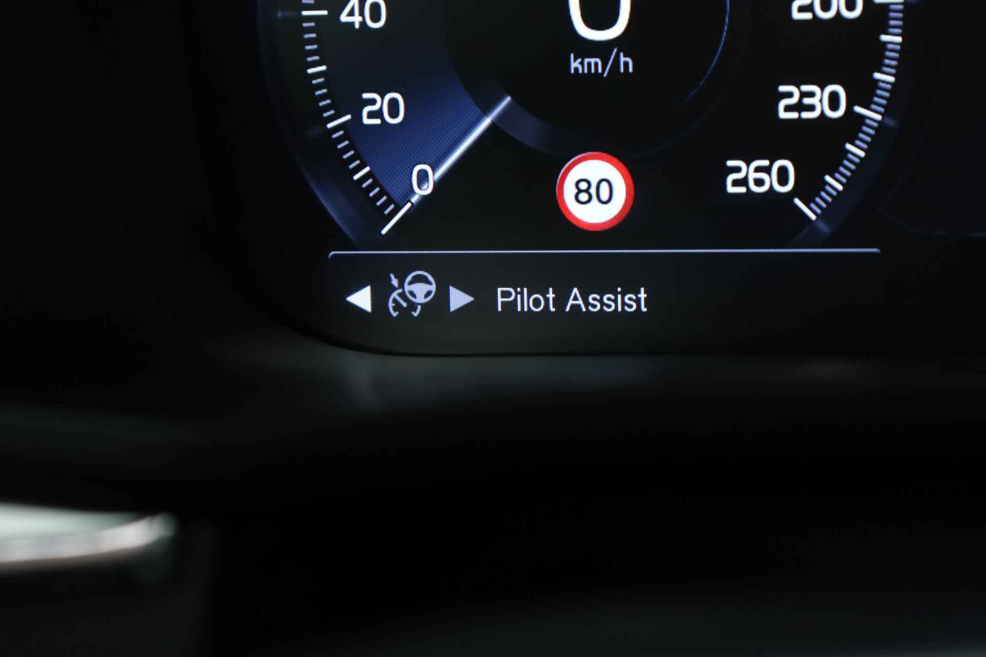 Volvo XC60 2.0 Recharge T6 AWD Inscription | Pano | Pilot Assist | Harman Kardon | 360cam | Stoel-Stuurverw. | Leder - 14/38