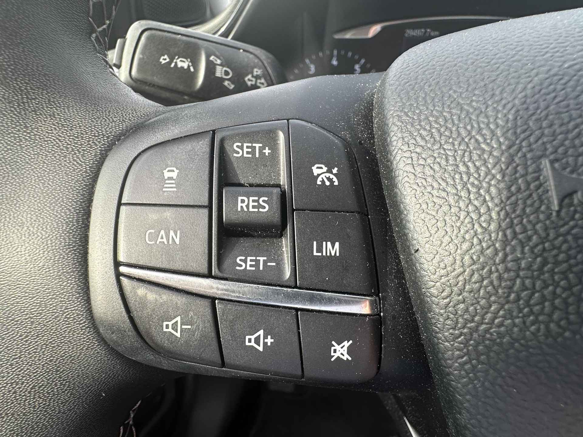 Ford Puma 1.0 EcoBoost Hybrid Titanium 125pk MHEV | Navigatie | Parkeersensoren | Achteruitrij camera | Winterpack - 15/23
