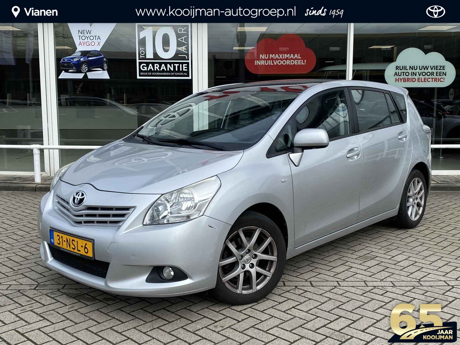 Toyota Verso 1.8 VVT-i Business , Met Panoramadak, Achteruitrij camera, Centrale deurvergrendeling met afst.bediening, Elektr. Climate control, Full map navigatie, Alarm Klasse I