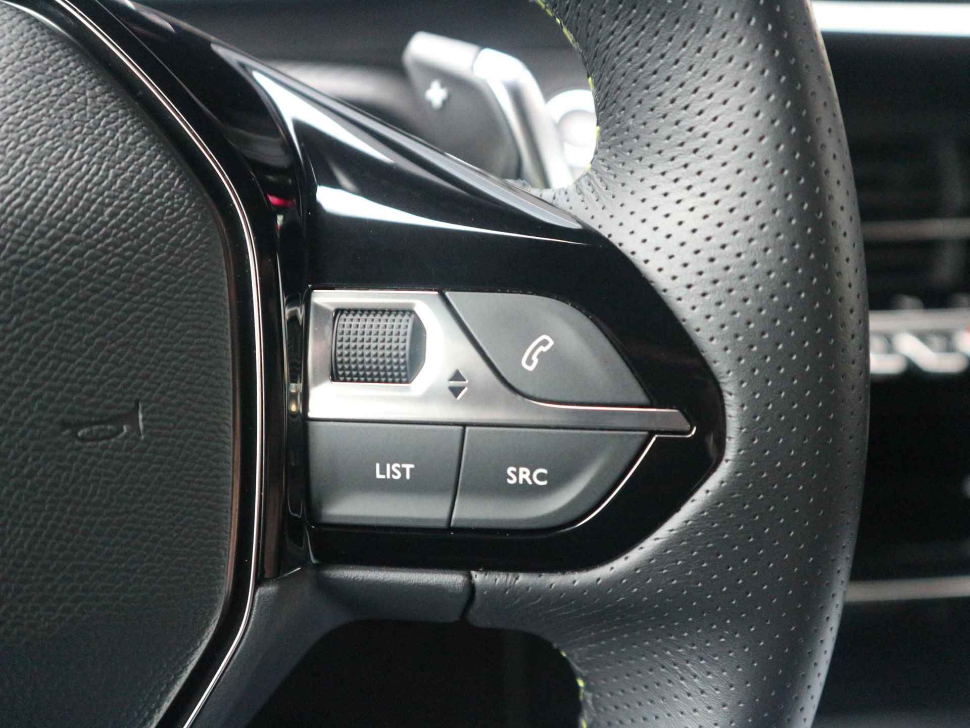 Peugeot 208 1.2 100pk GT Pack Cruise Control | Apple Carplay | Navigatie | Achteruitrijcamera - 20/42