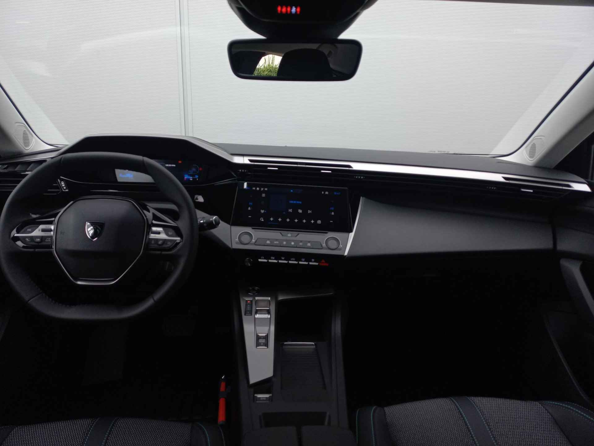 Peugeot e-308 SW Style EV 54 kWh | Apple Carplay | LED | Dodehoek detectie | Hill-hold | - 20/37