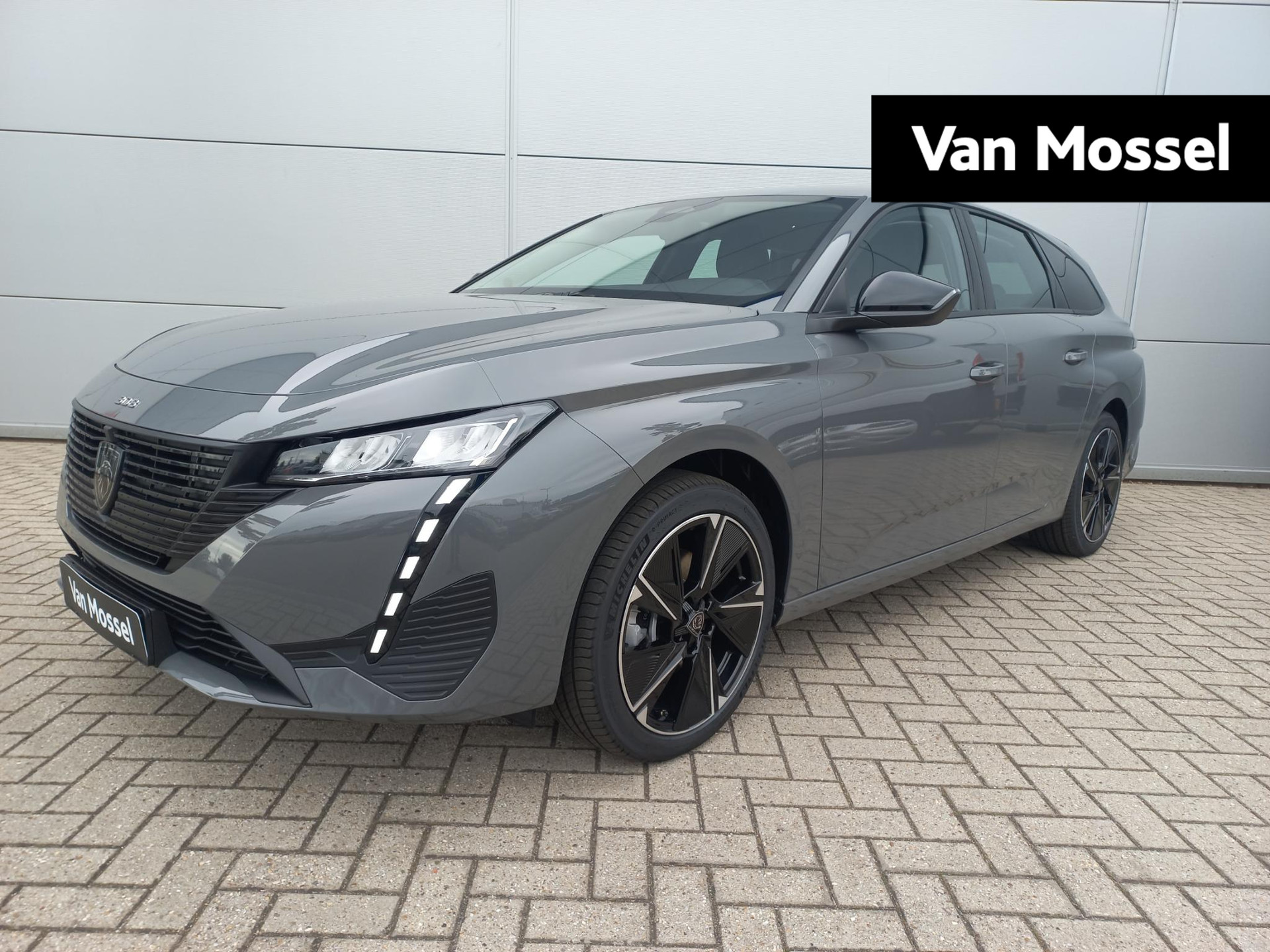 Peugeot e-308 SW Style EV 54 kWh | Apple Carplay | LED | Dodehoek detectie | Hill-hold |