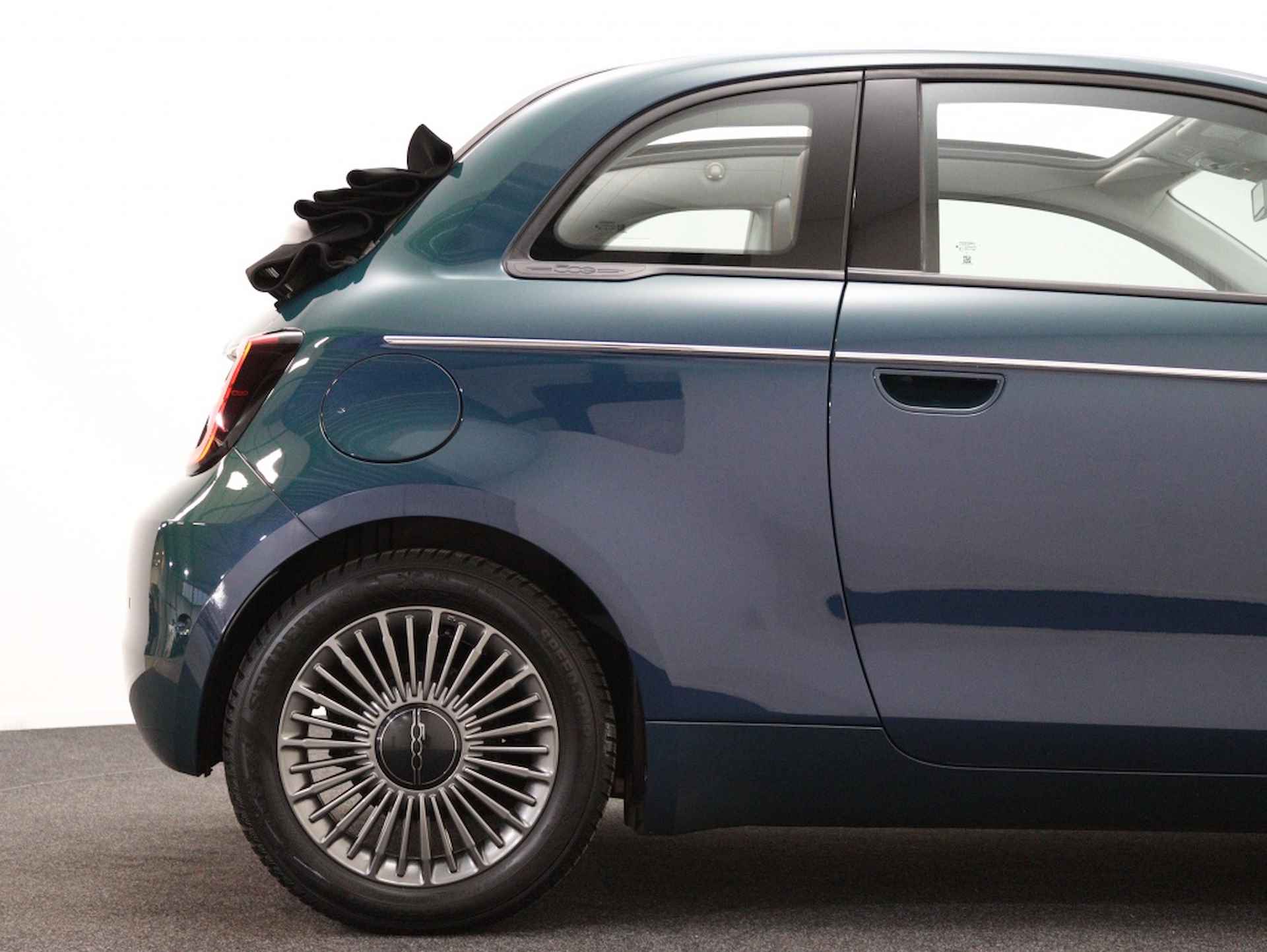 Fiat 500 Cabrio Icon 42 kWh | DAB | Camera | Carplay | Keyless | PLT 339 | - 22/52