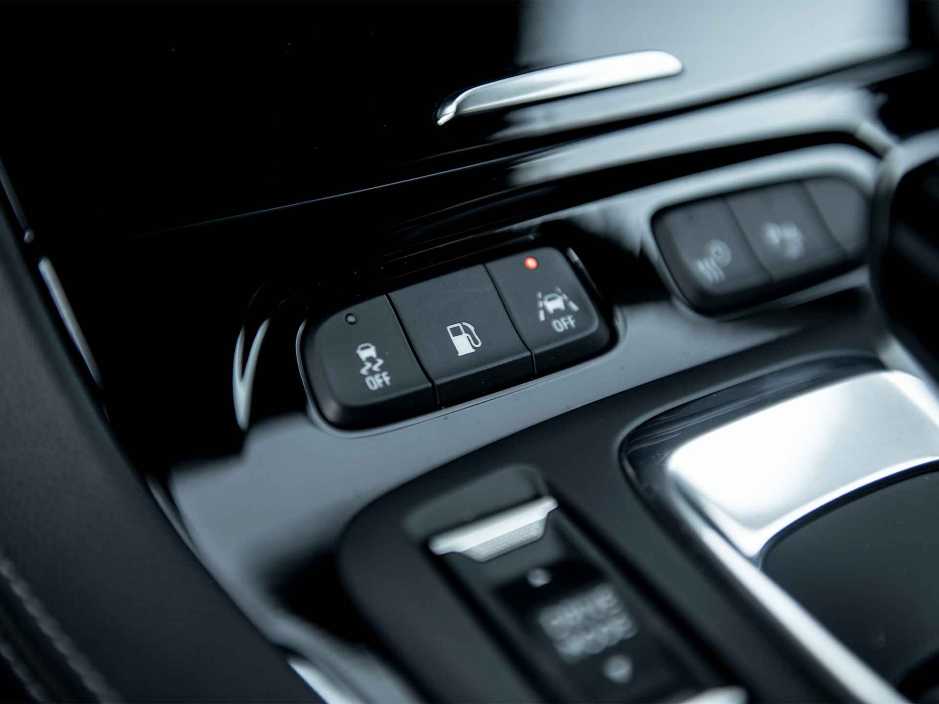 Opel Grandland X 1.6 Turbo Hybrid Innovation | 7,4kW lader | Leer | Memory Best.stoel | Full LED | Grootlichtassistent | Denon Audio | Navigatie | Elektr. achterklep - 20/59